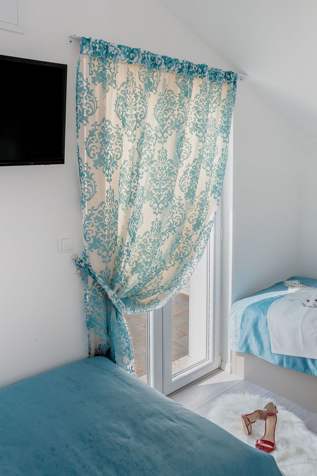 Unknown Accommodation - Binnen