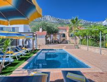 Villa Antea: Vrijstaande luxe met privézwembad vlakbij zee in Kaštel Sućurac - thumbnail 3