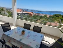 Vinka mit schönem Meerblick