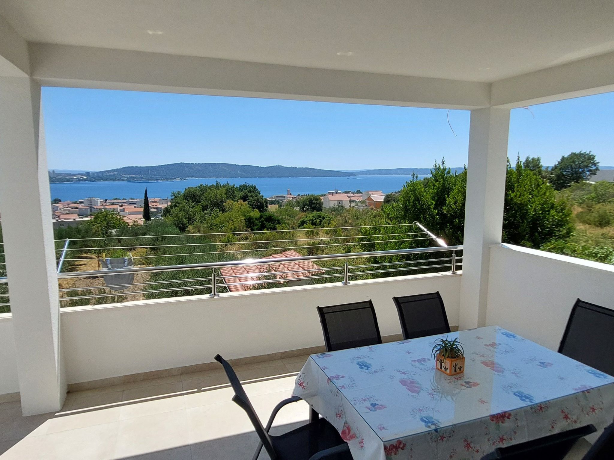 Vinka mit schönem Meerblick-Drinnen