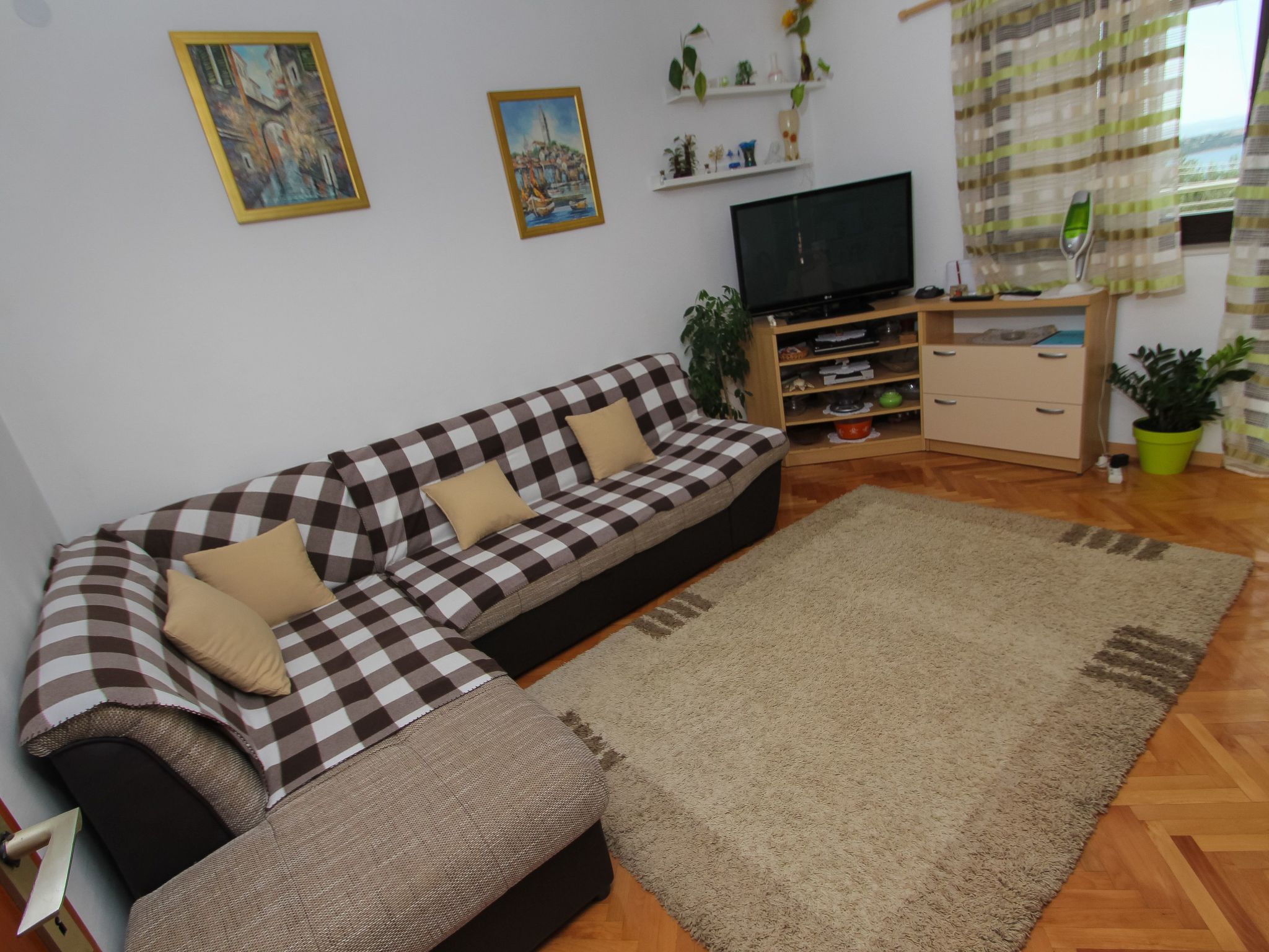 Vinka mit schönem Meerblick-Drinnen