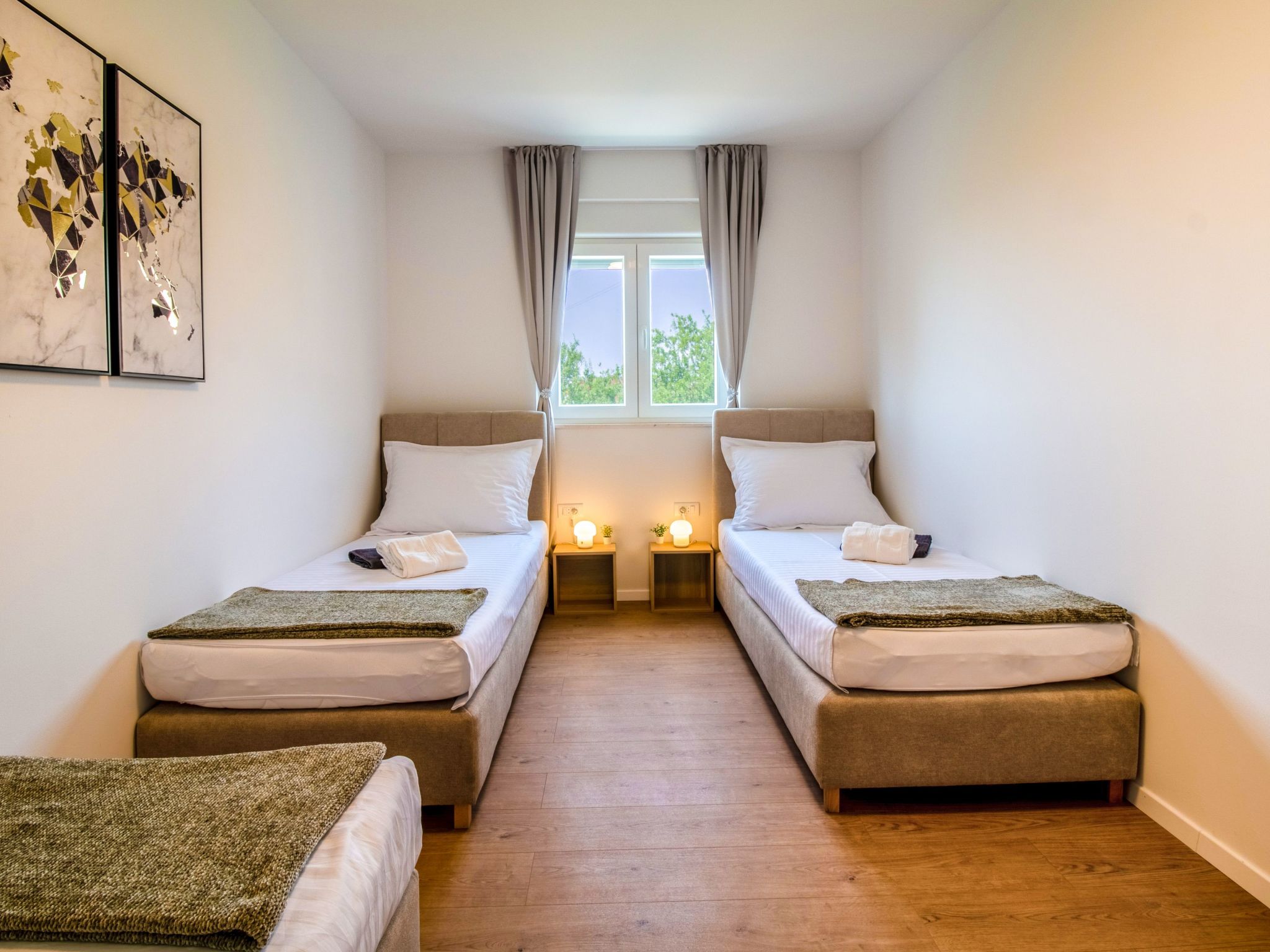 Villa Olea- Pool, Grill, Nähe Flughafen Split-Drinnen