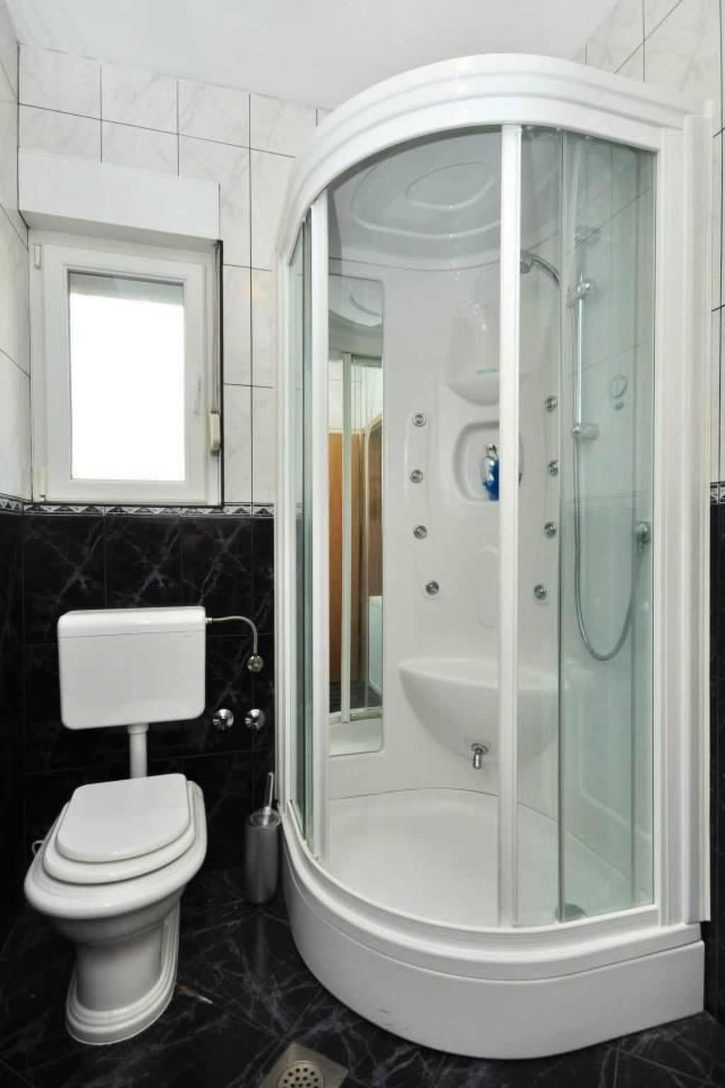 "Red" mit Blick auf das Wasser-Image-tags.info