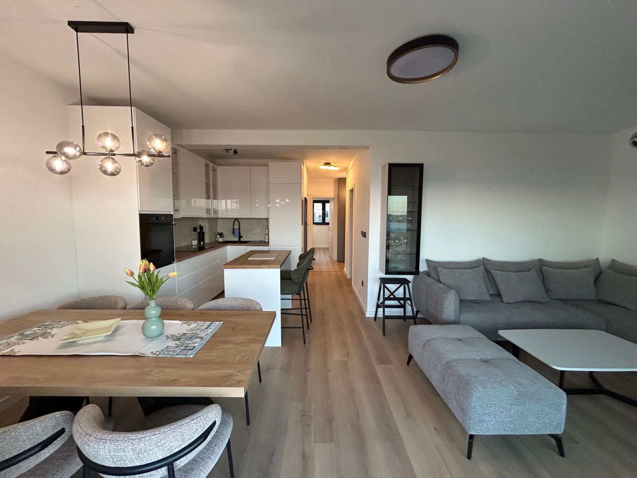 "Magnificent Lux View"-Drinnen