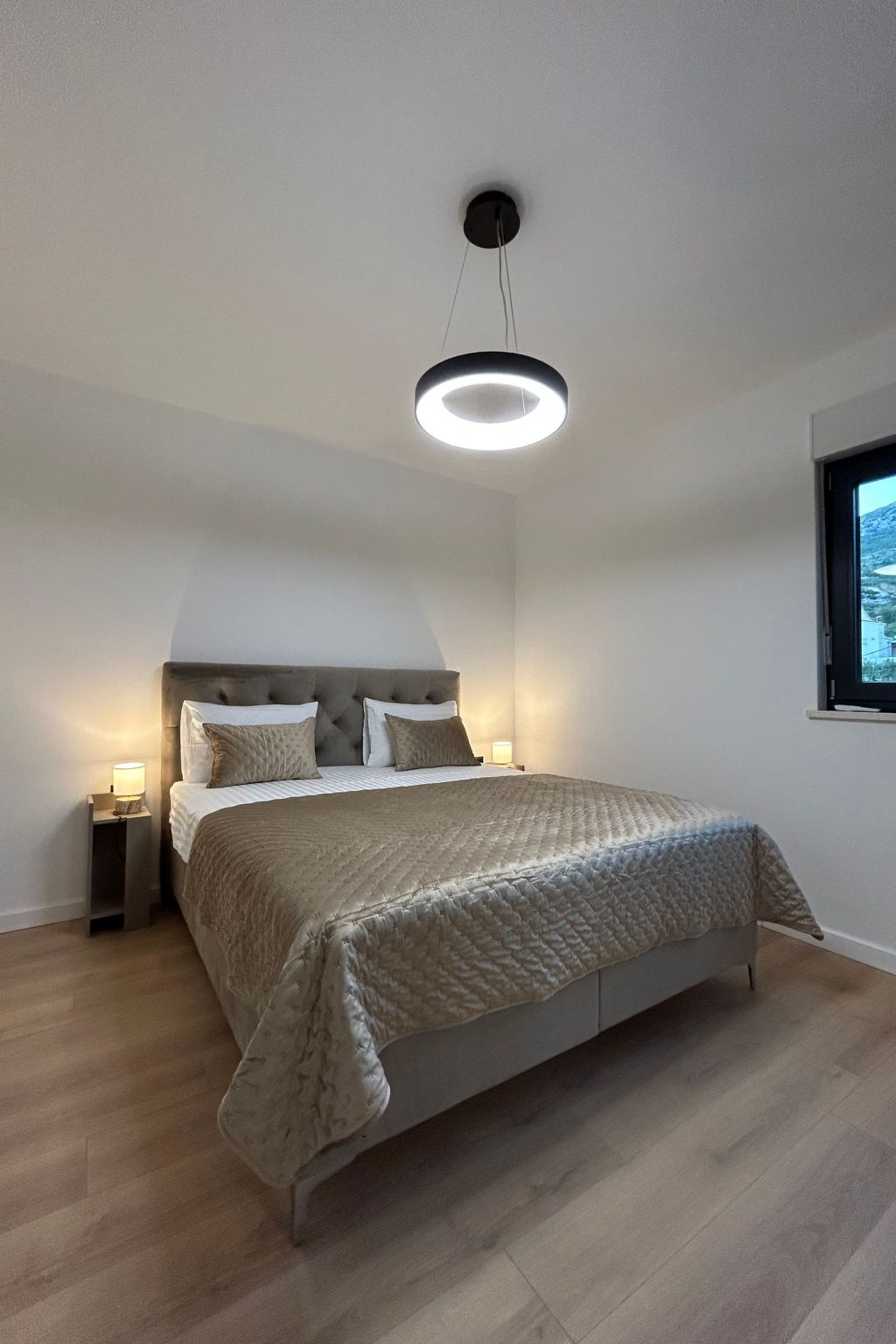 "Magnificent Lux View"-Drinnen