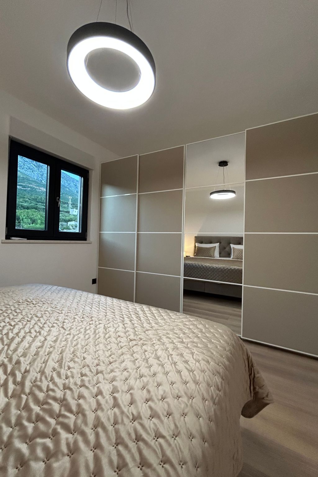 "Magnificent Lux View"-Drinnen