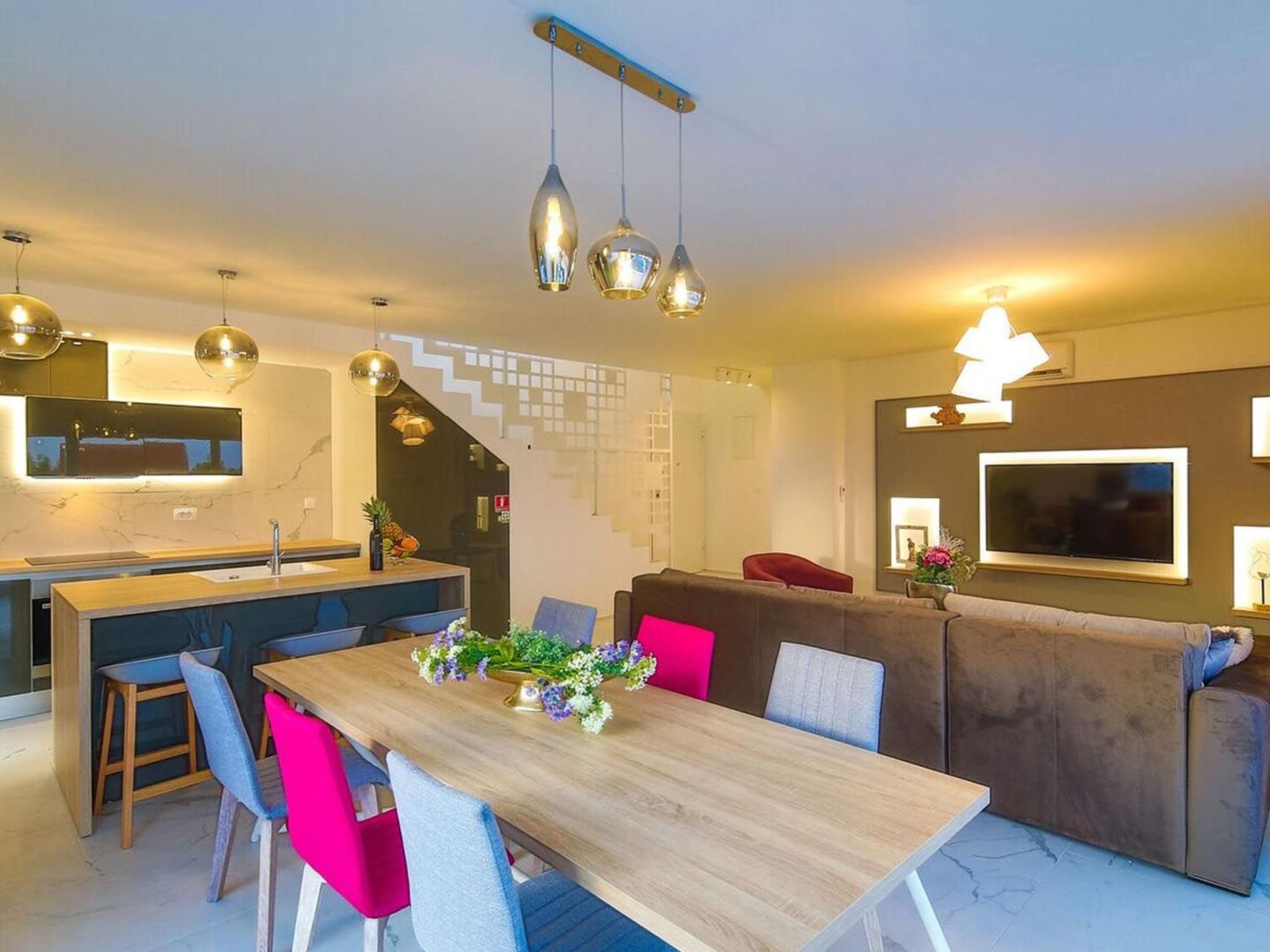 Elegante Villa Grace mit Pool-Image-tags.info