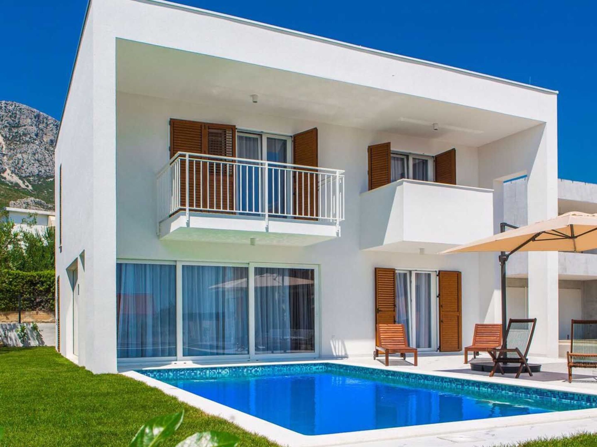 Elegante Villa Grace mit Pool-Image-tags.info