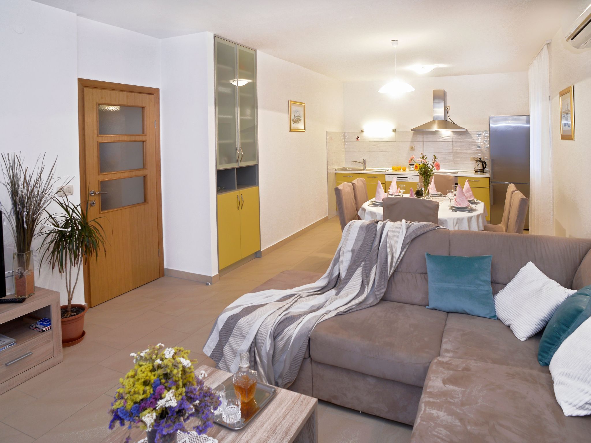 In Kastel Sucurac mit Parkplatz