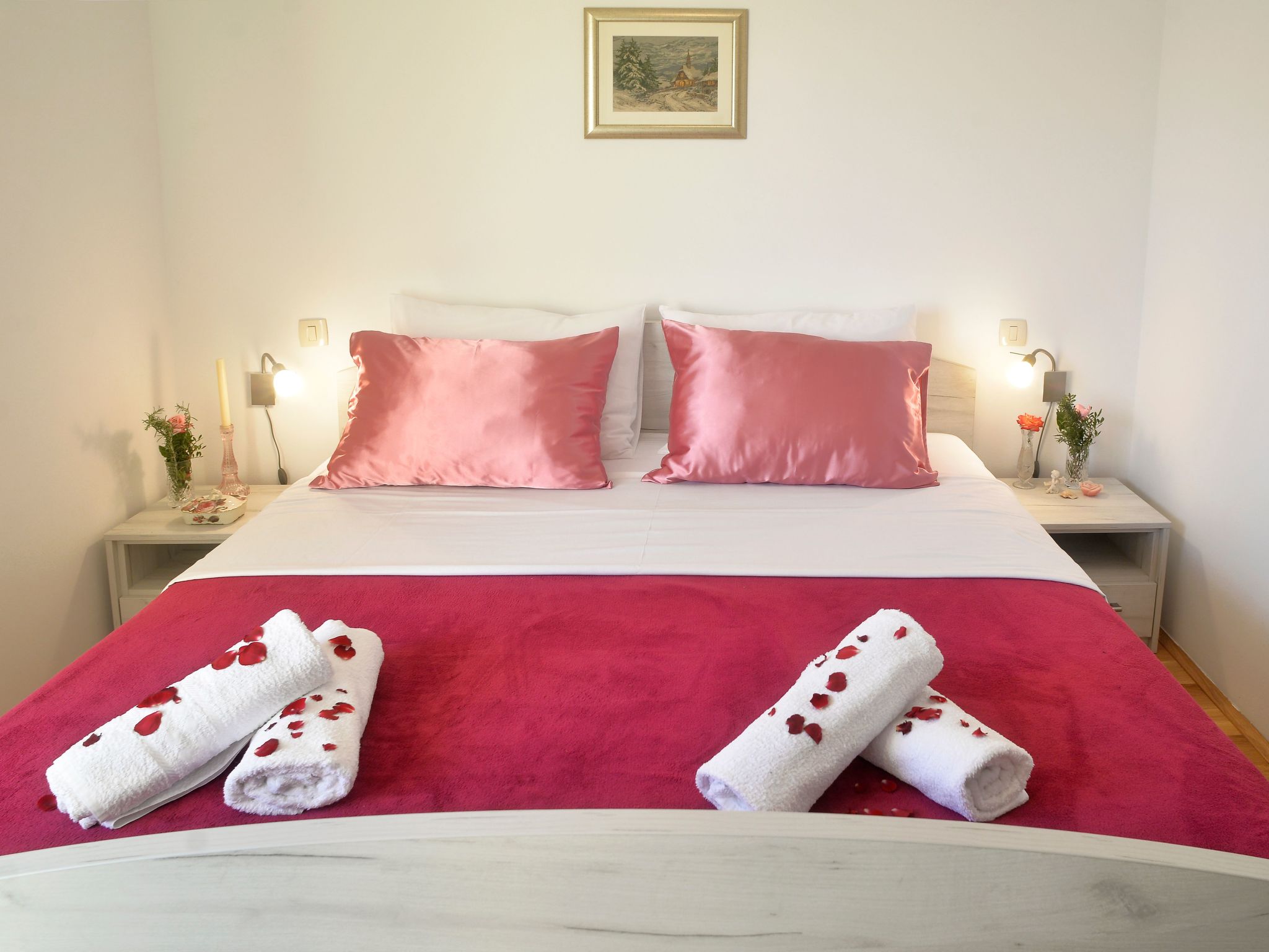 In Kastel Sucurac mit Parkplatz-Drinnen