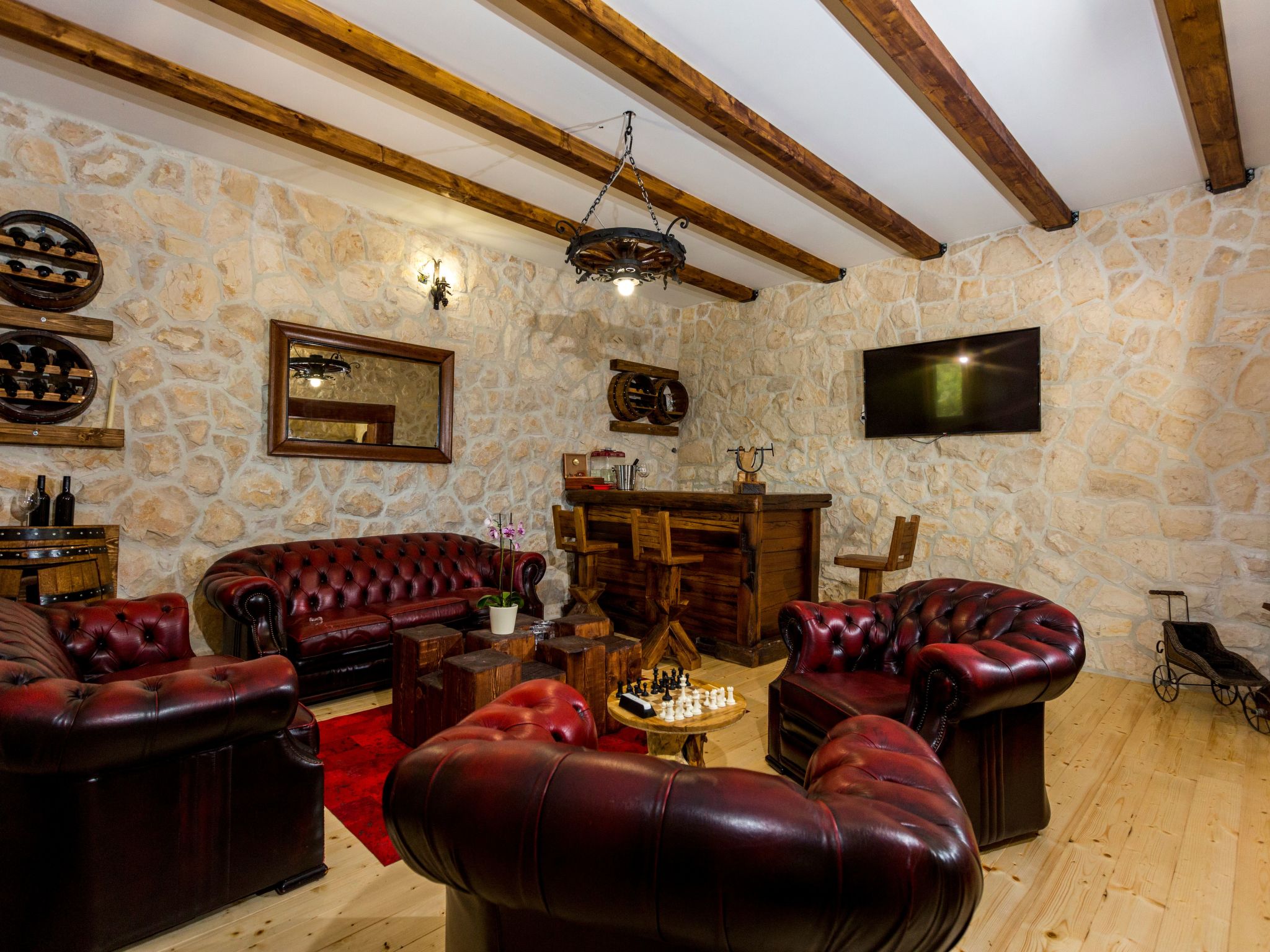 Historische Steinvilla Heaven für 11 Personen