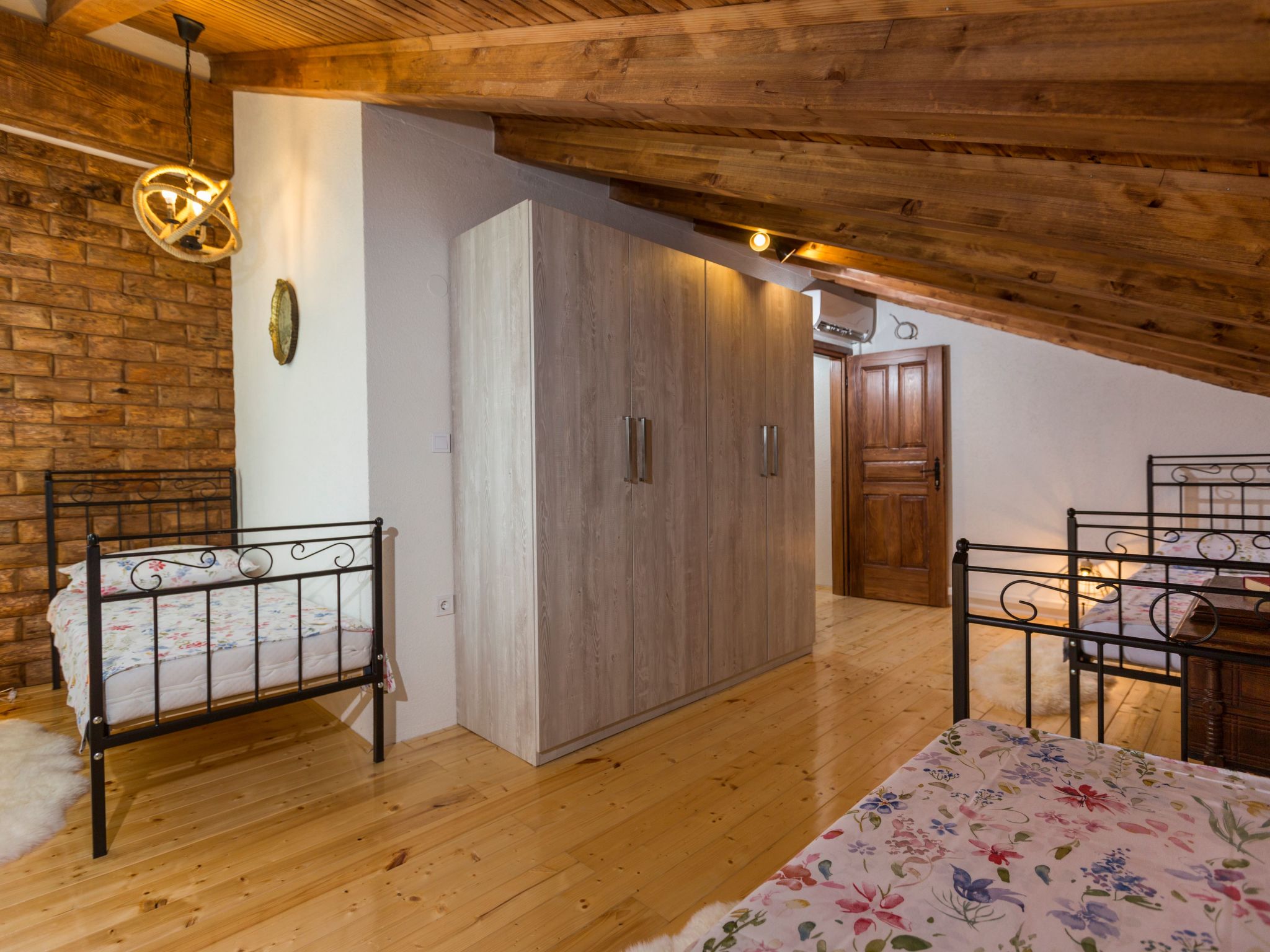 Historische Steinvilla Heaven für 11 Personen-Image-tags.info