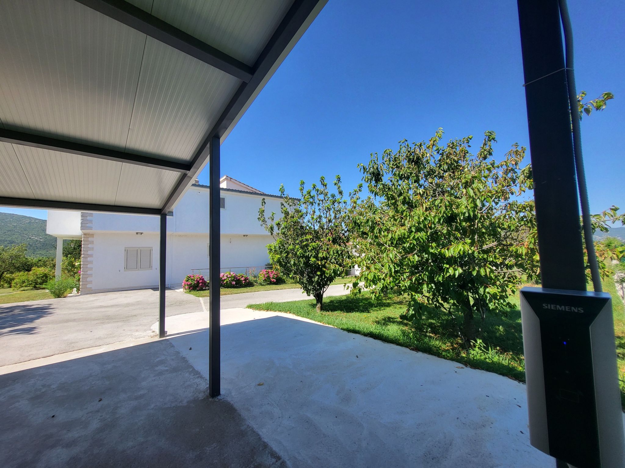 Villa Almas mit Schwimmbad, Fitnessraum, Tennisplatz-Drinnen