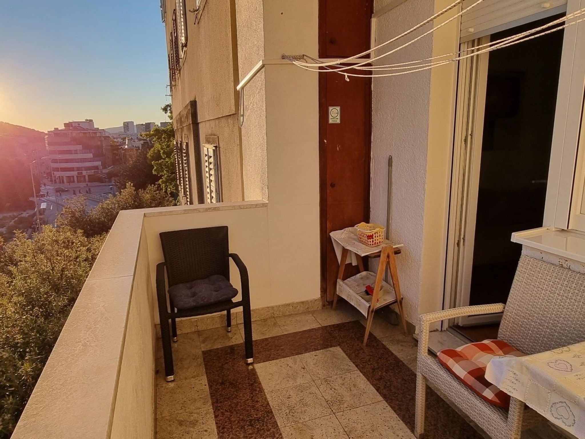 Welcome to Split, a 1,800-year-old, enchanting city on the Adriatic coast that is full of vibrant life.The flat, a 3-star flat where you will feel at home, has a net living area of 120 m², two loggia..