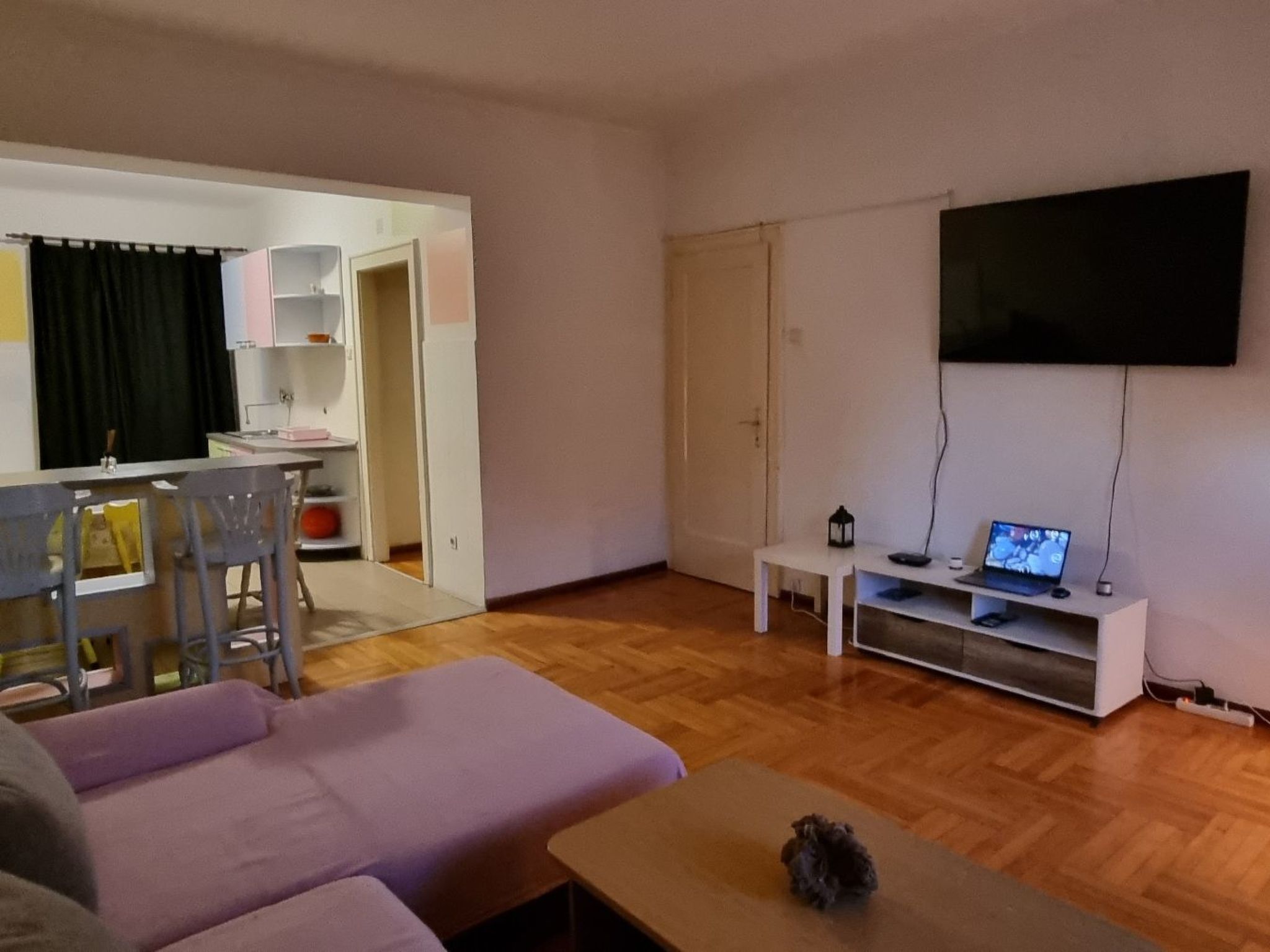 Apartment O.K.-Inside