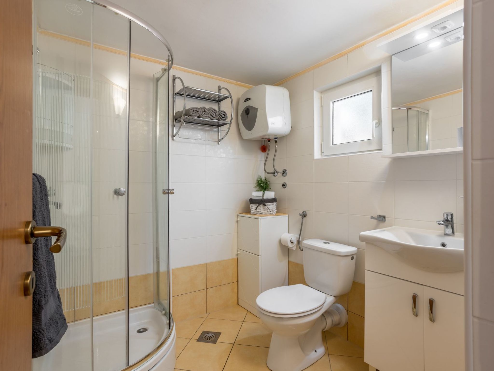 Komplex Oliva mit Pool und großem Garten-Drinnen