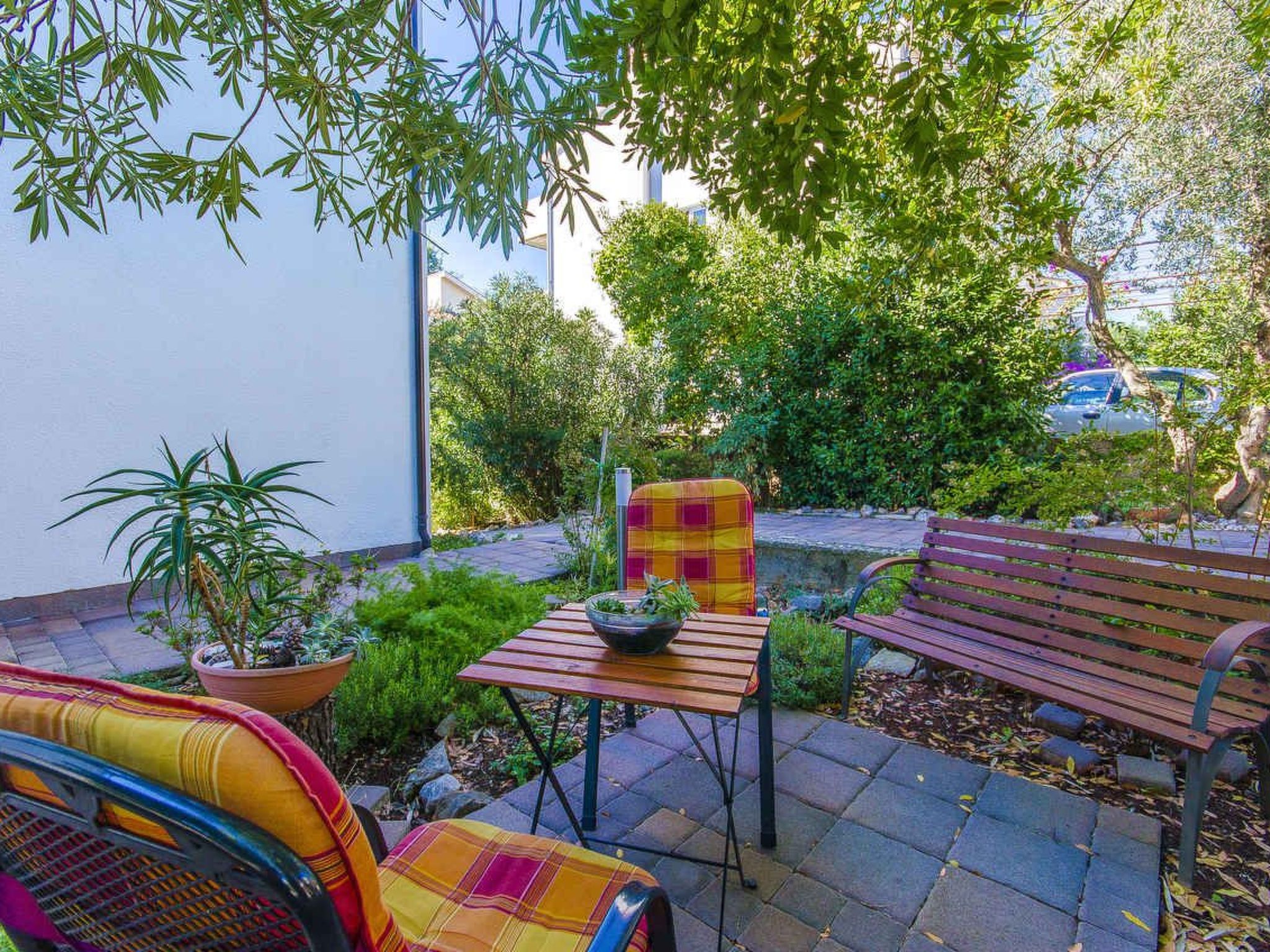 Komplex Oliva mit Pool und großem Garten-Drinnen