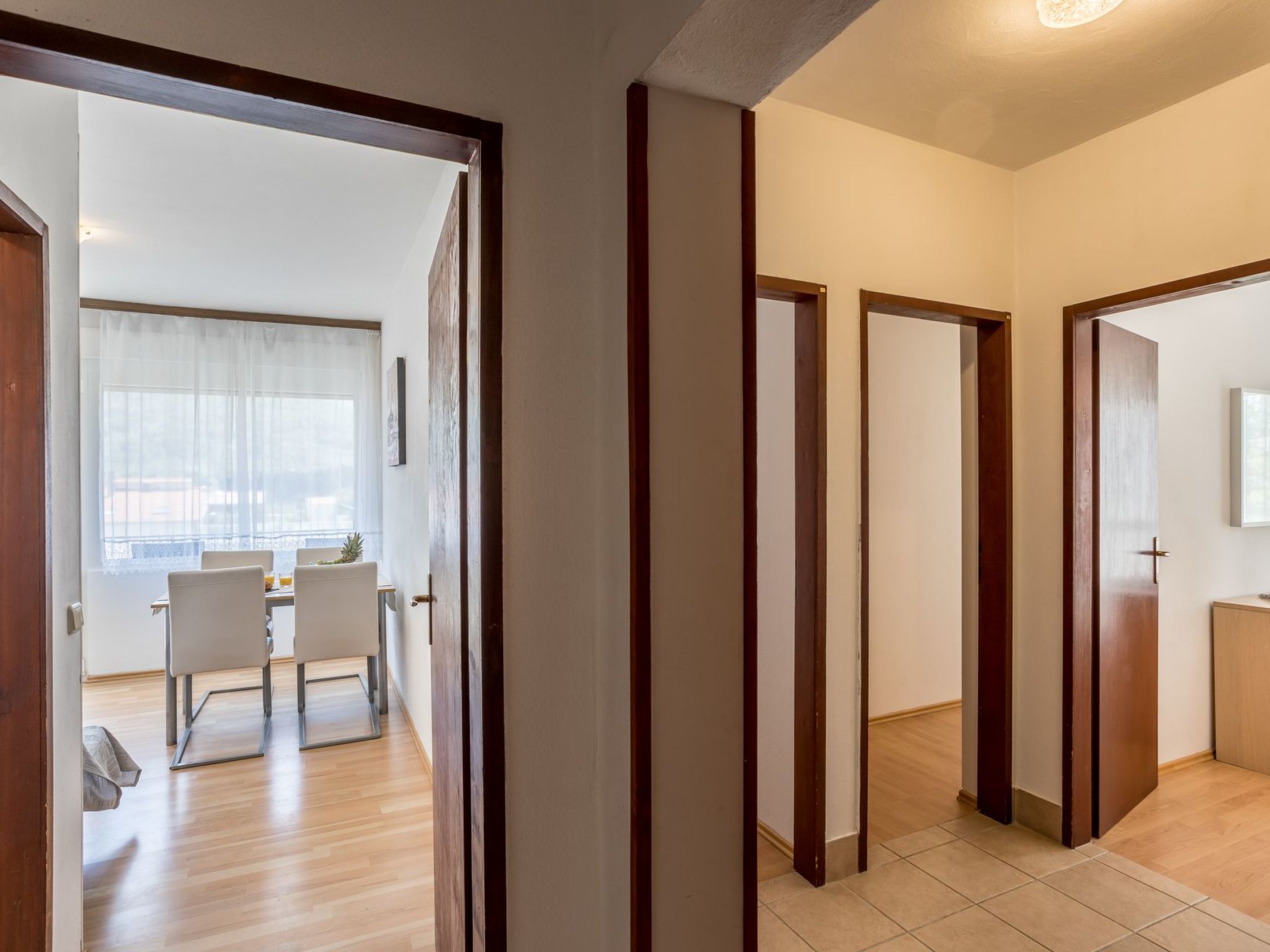 Komplex Oliva mit Pool und großem Garten-Drinnen