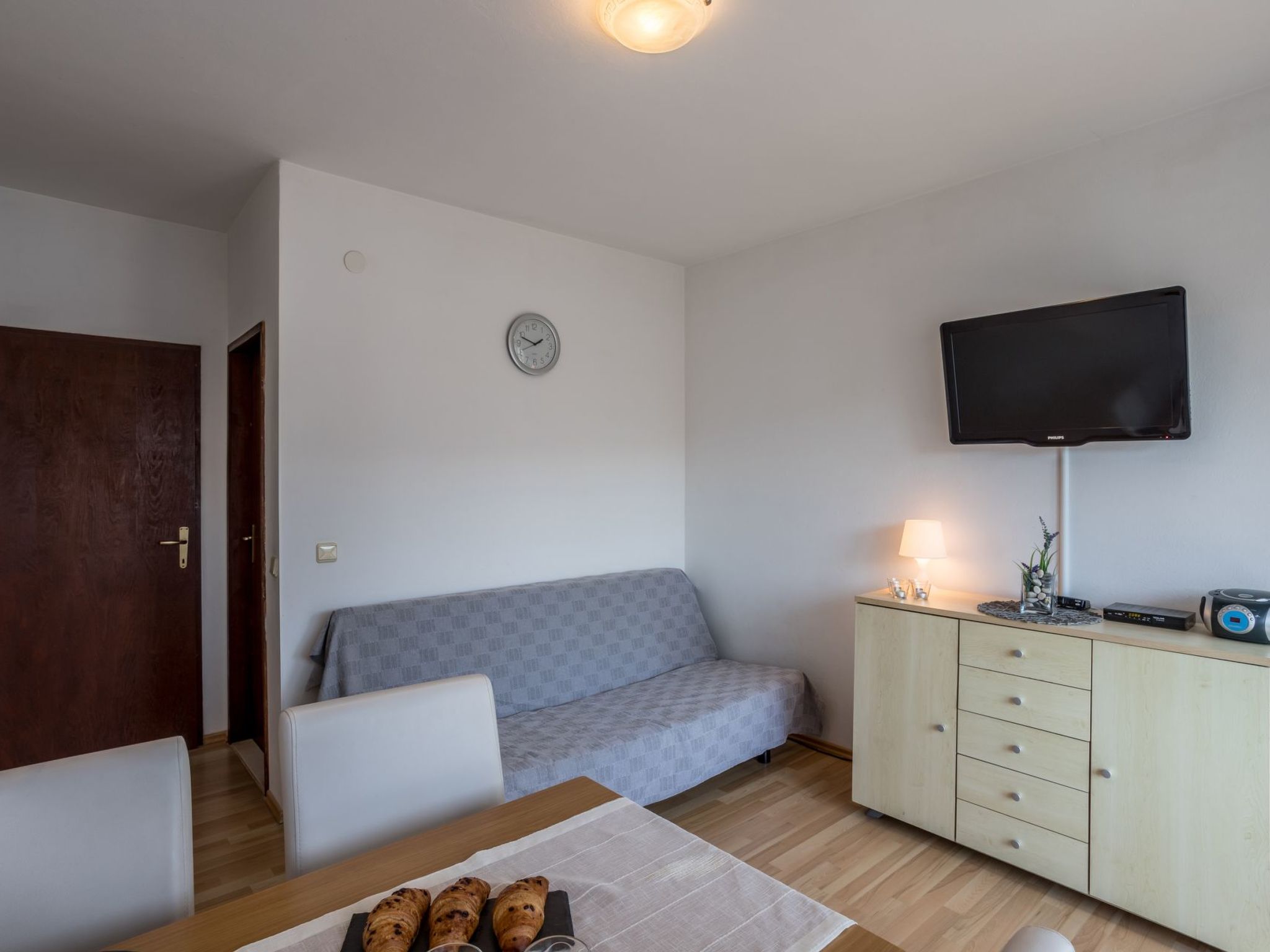 Komplex Oliva mit Pool und großem Garten-Drinnen