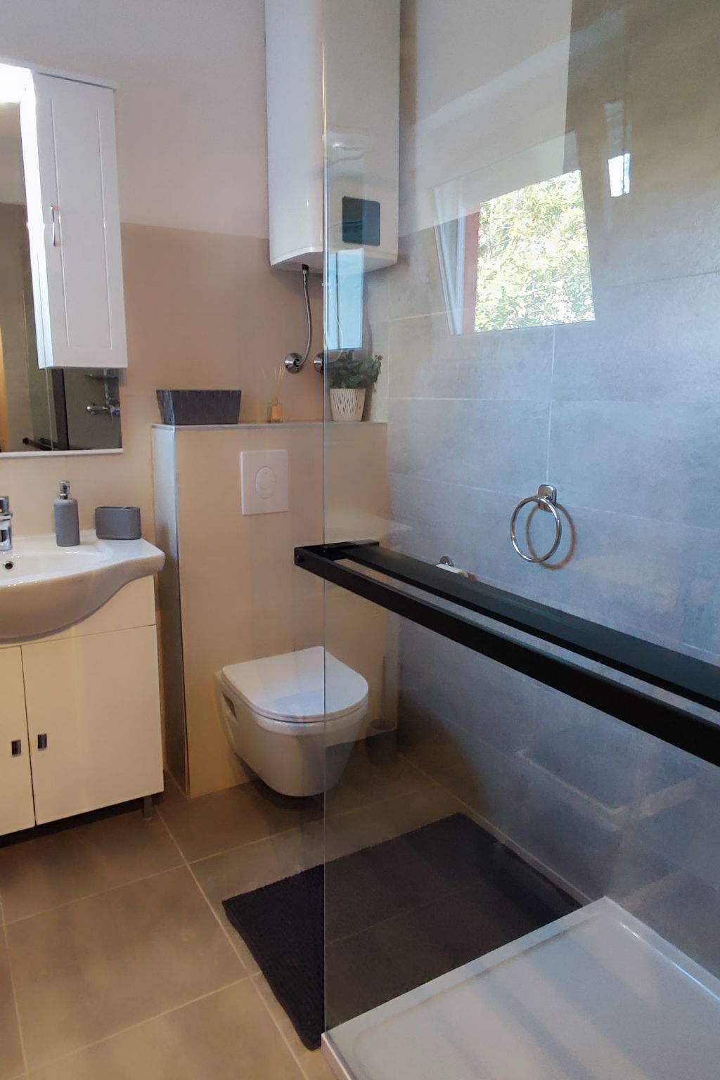 Komplex Oliva mit Pool und großem Garten-Drinnen