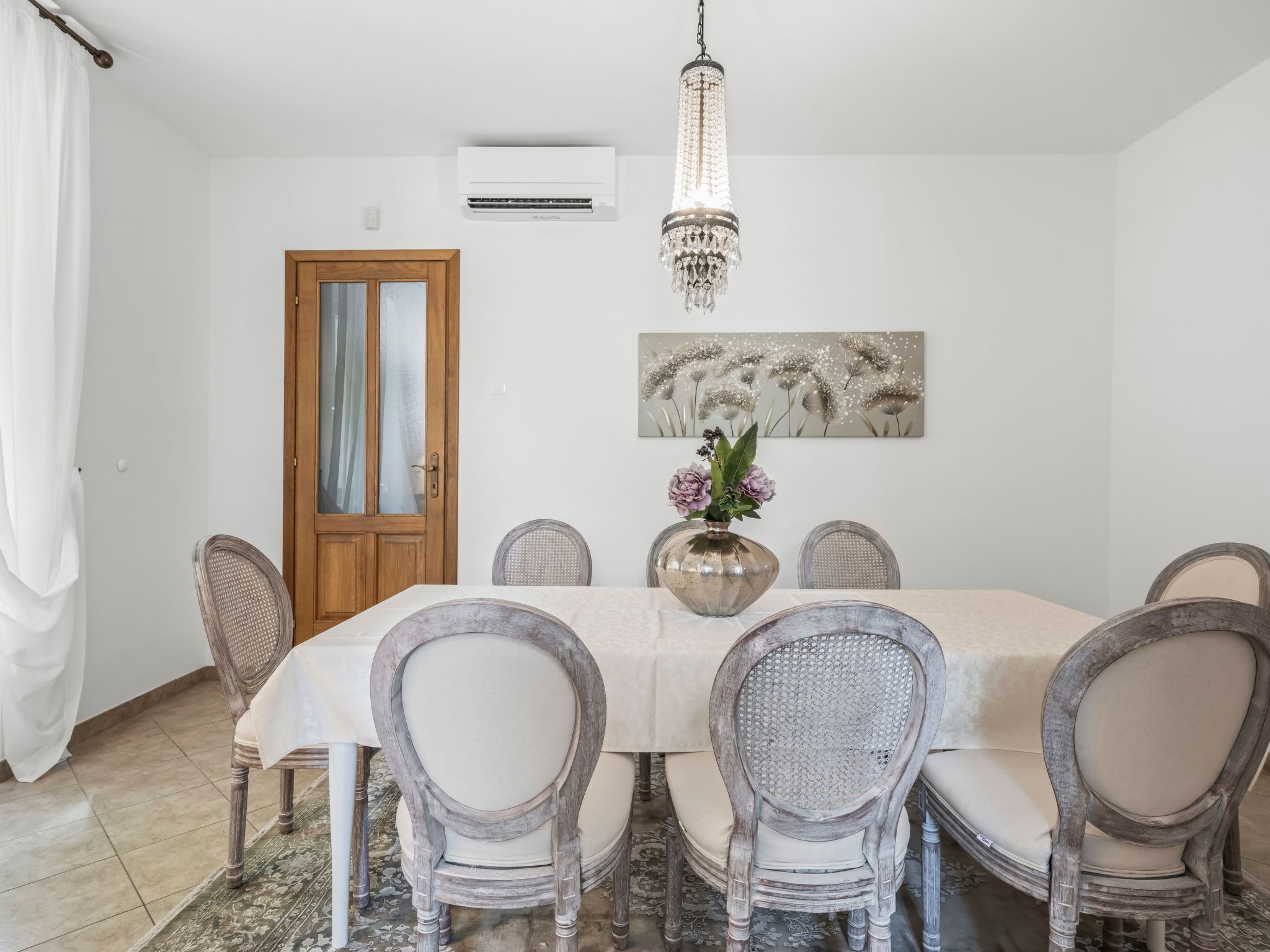 Villa Anna Varos-Image-tags.info