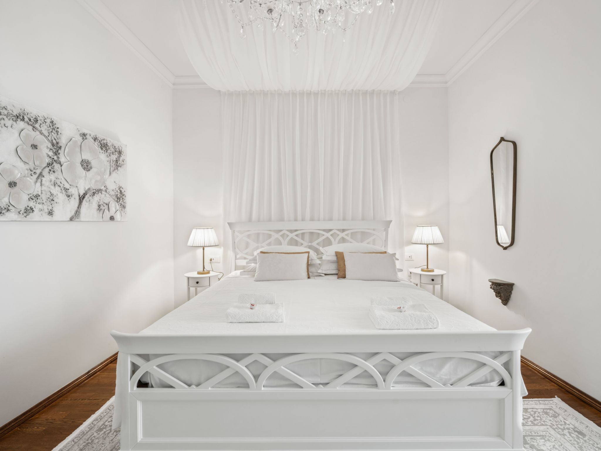 Villa Anna Varos-Image-tags.info