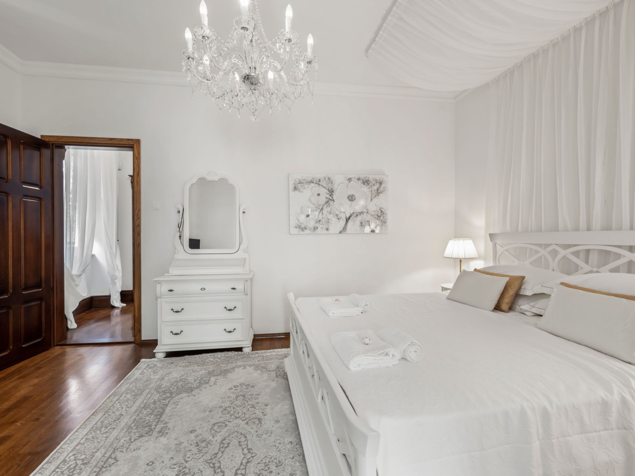 Villa Anna Varos-Image-tags.info