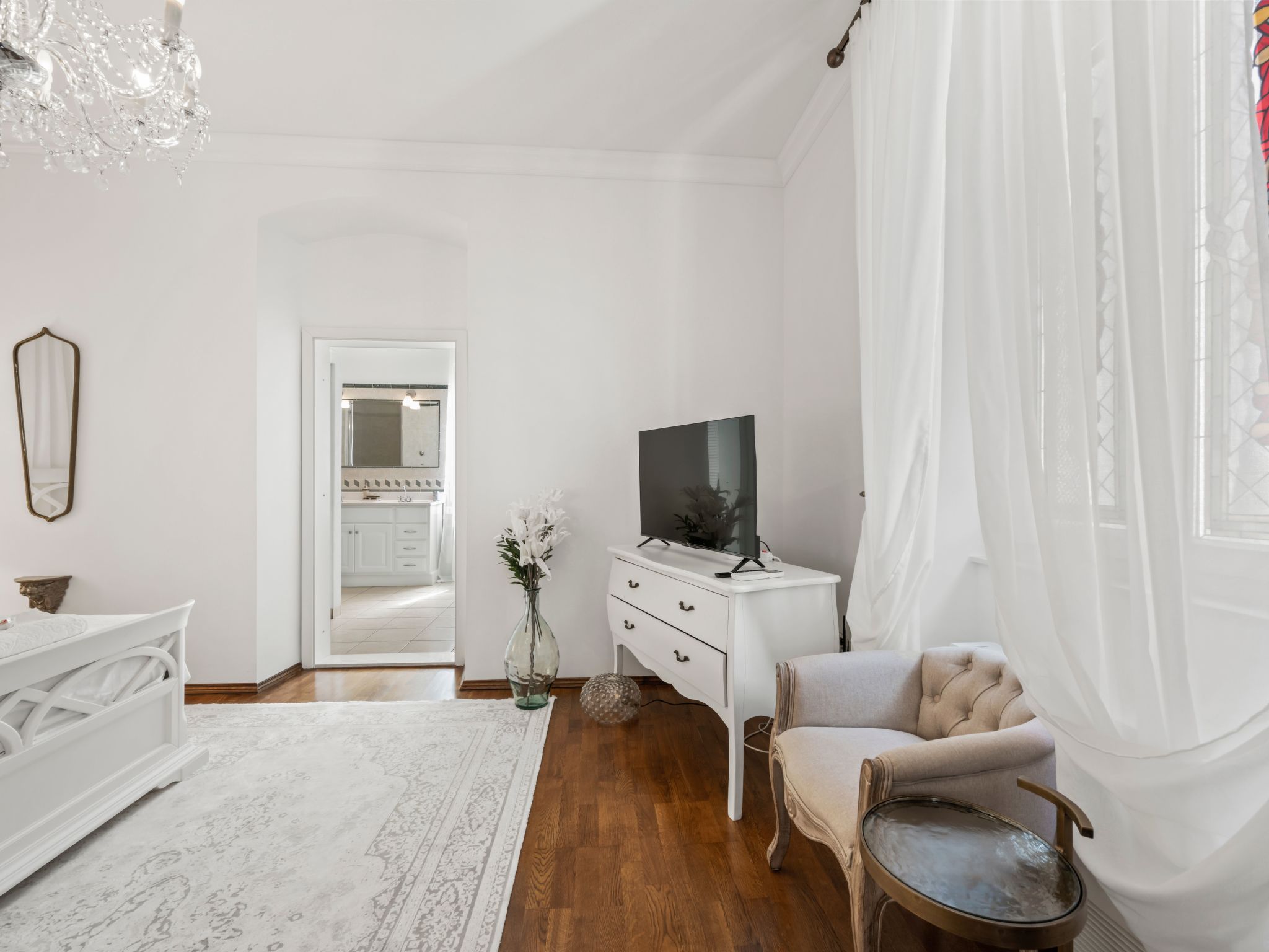 Villa Anna Varos-Image-tags.info