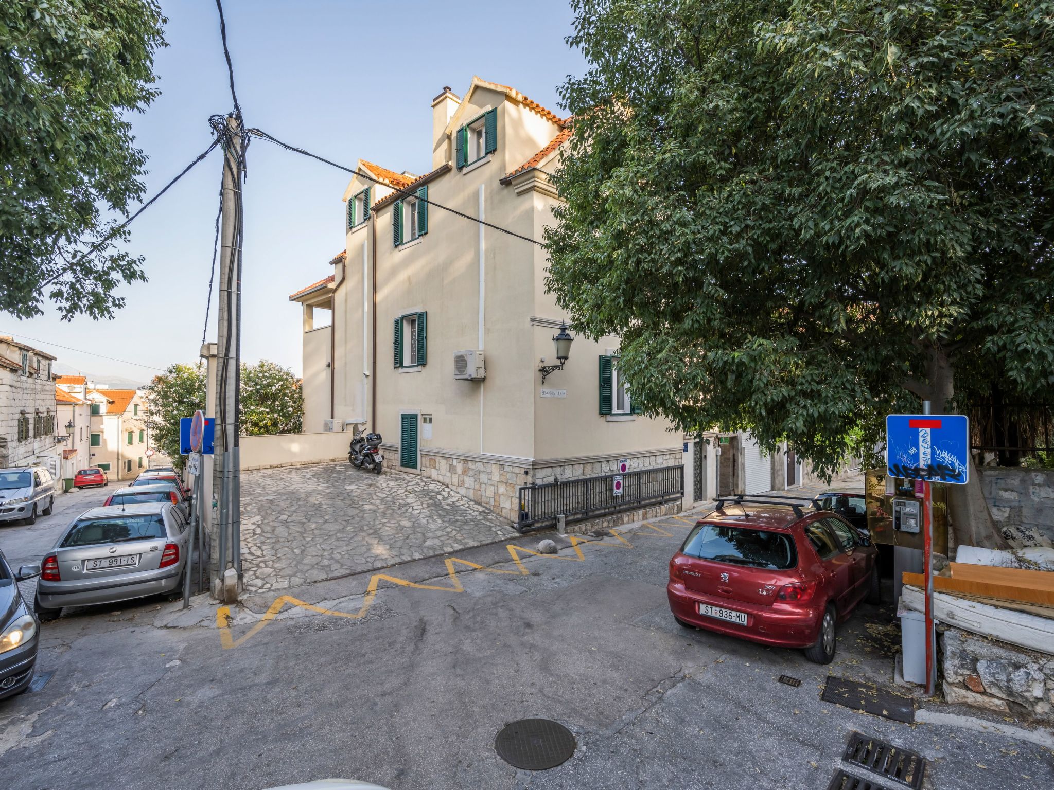 Villa Anna Varos-Image-tags.info