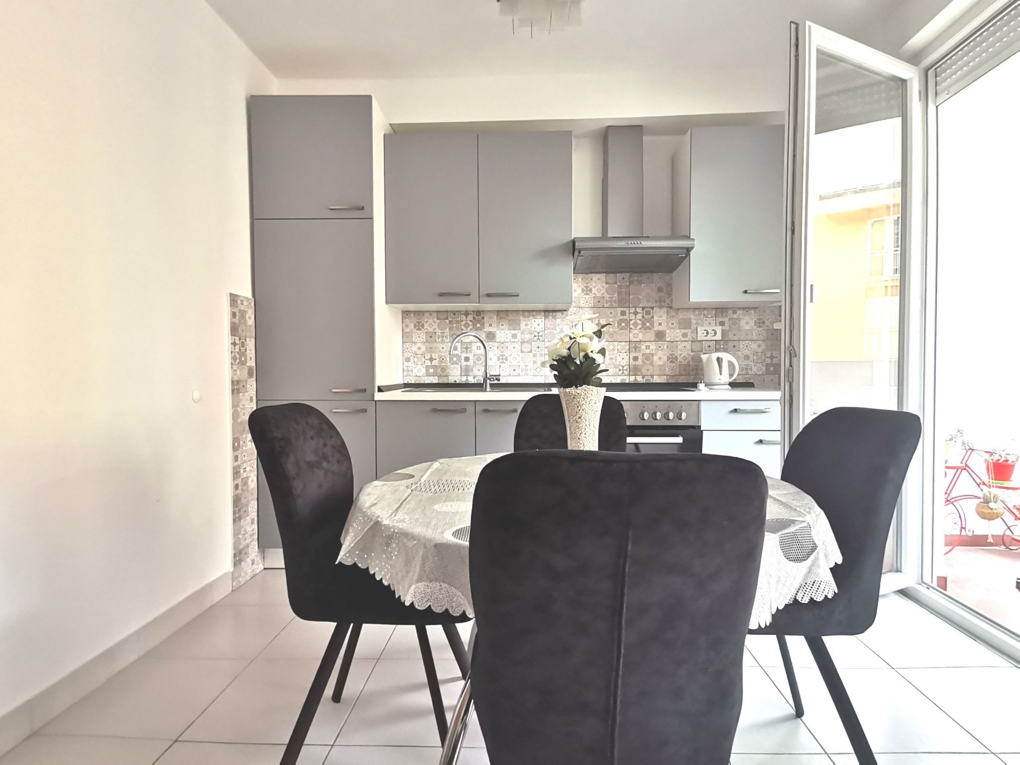 Wohnung mit Terrasse-Dedans