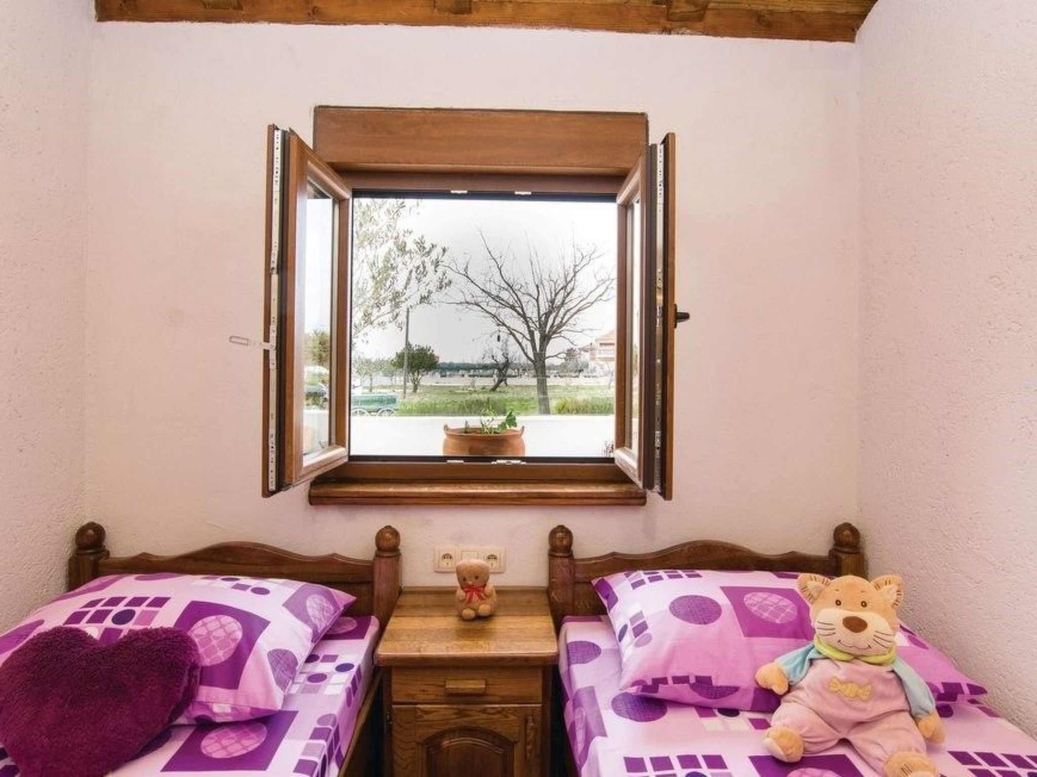 Villa Anita mit Privatpool in Budak-Drinnen