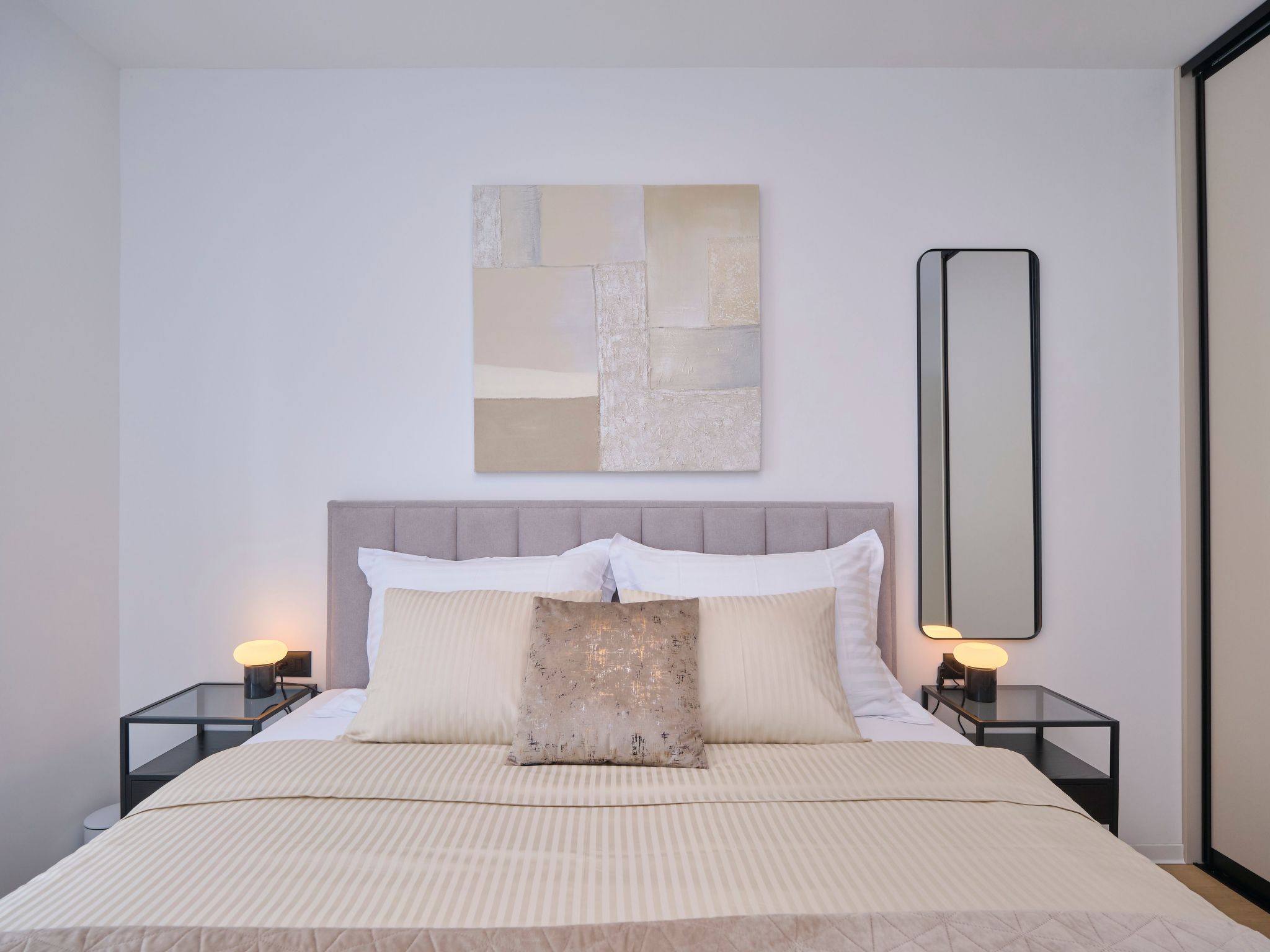 "Splitful Apartment"-Dedans