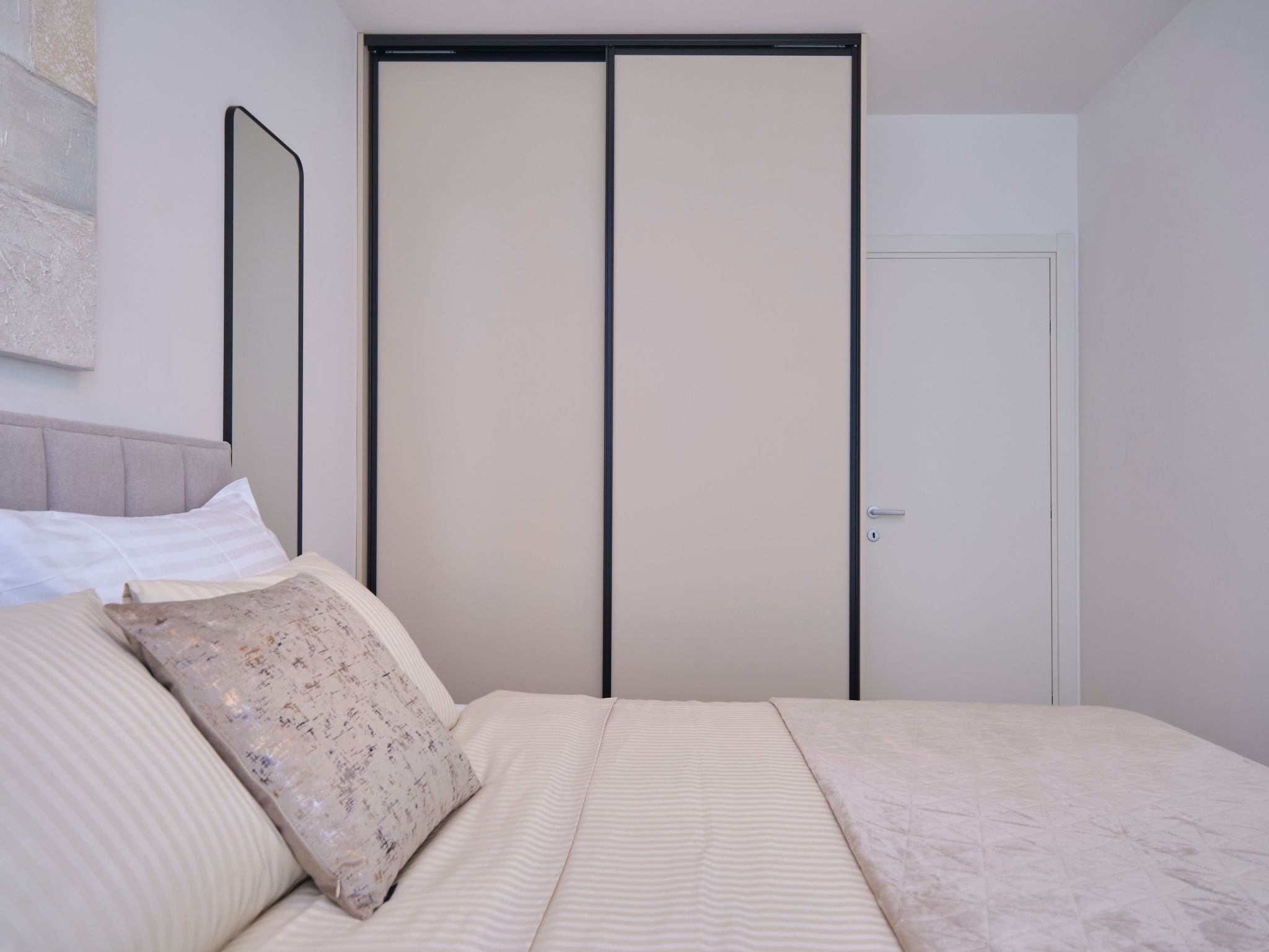 "Splitful Apartment"-Dedans