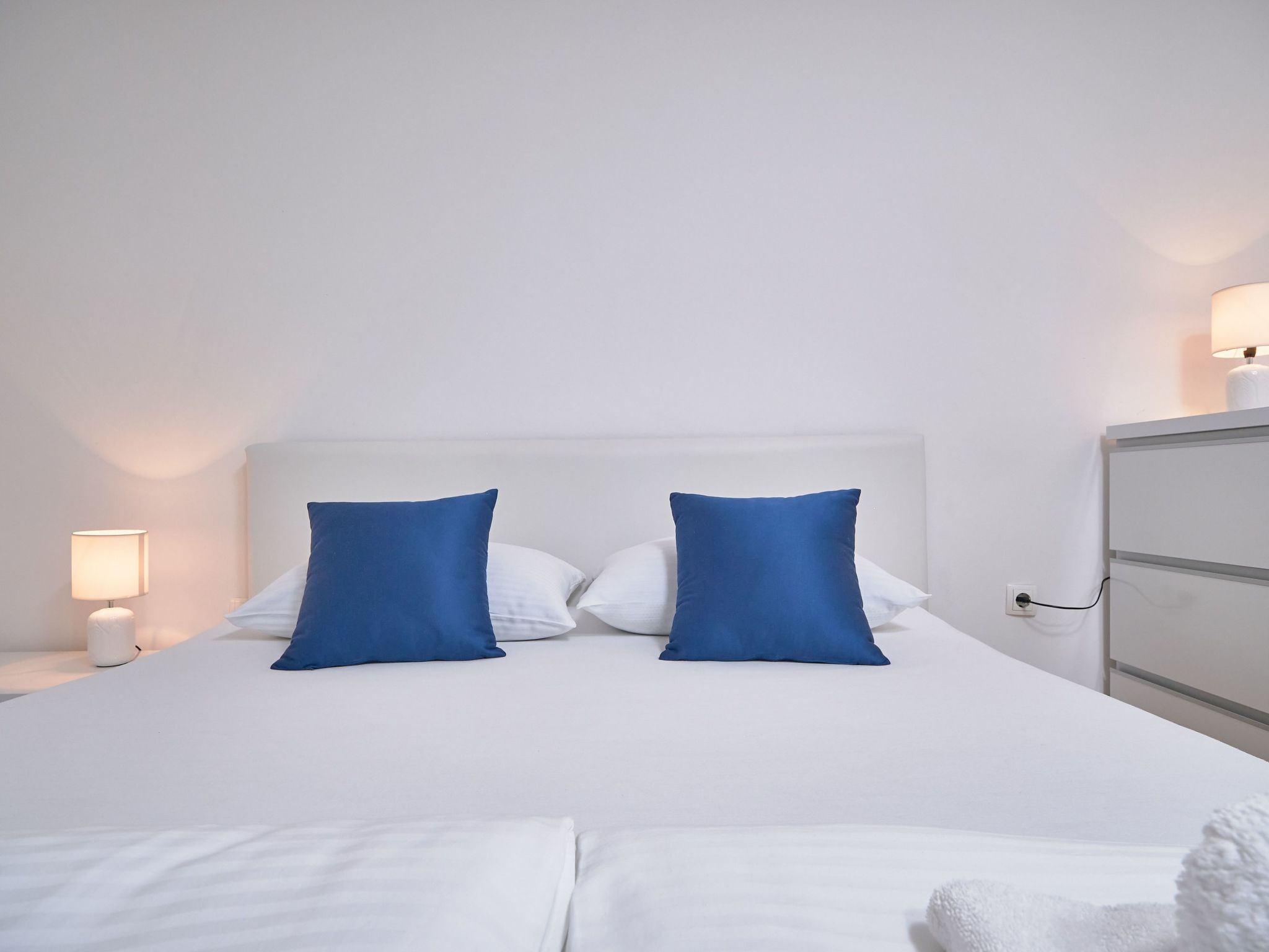 Andrea mit Stadtblick-Dedans