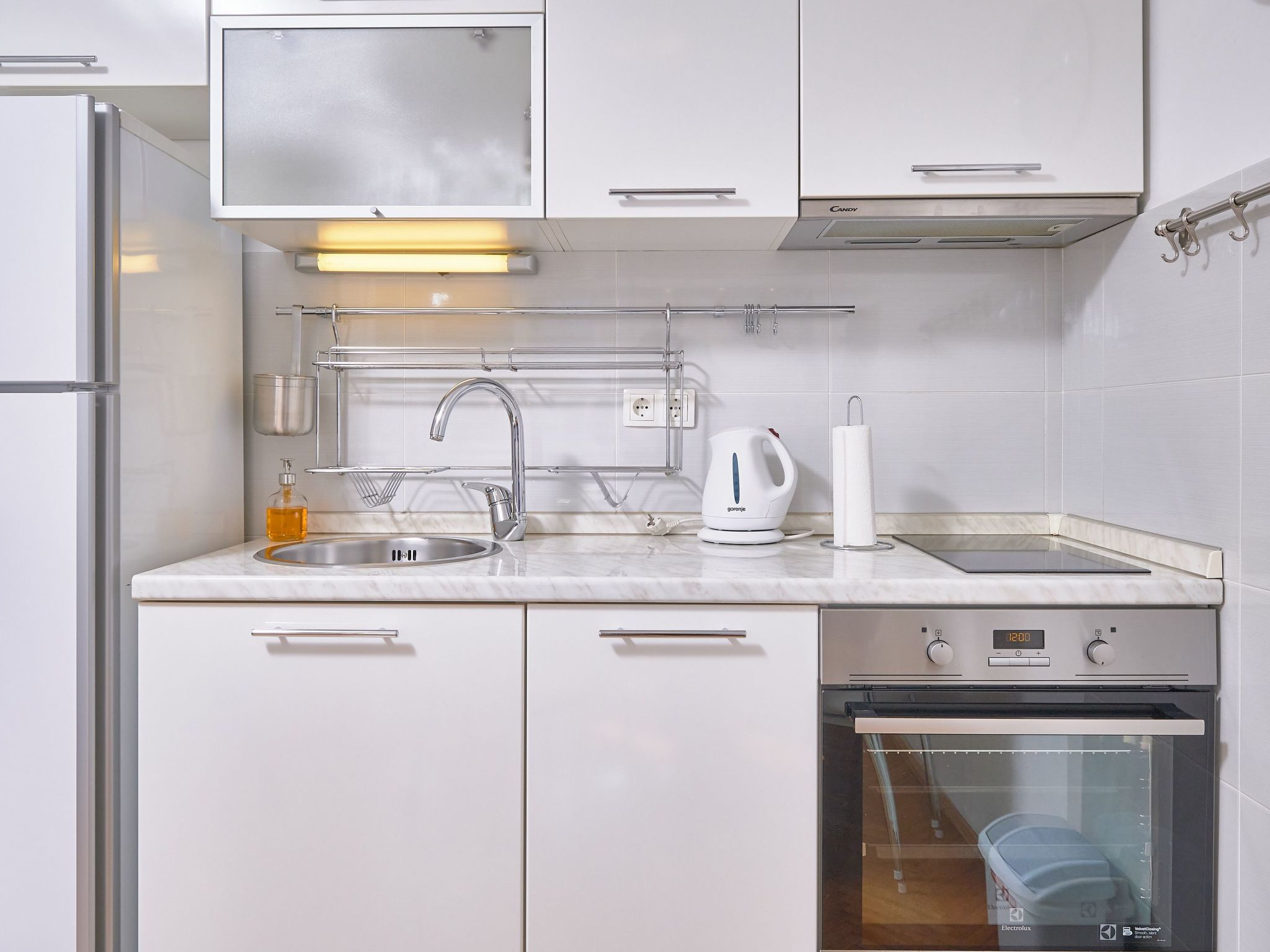 Andrea mit Stadtblick-Dedans