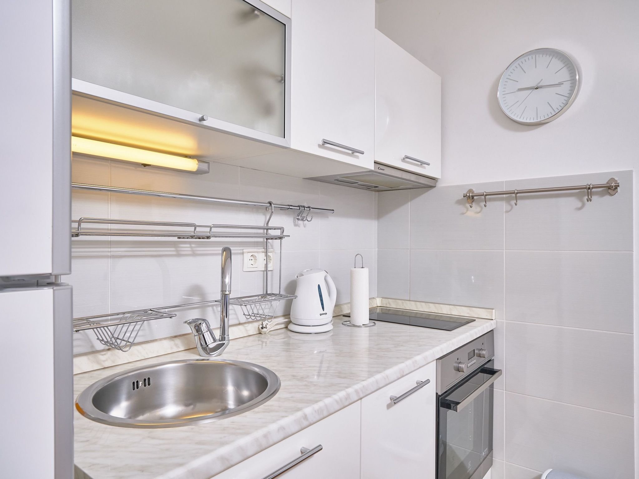 Andrea mit Stadtblick-Dedans