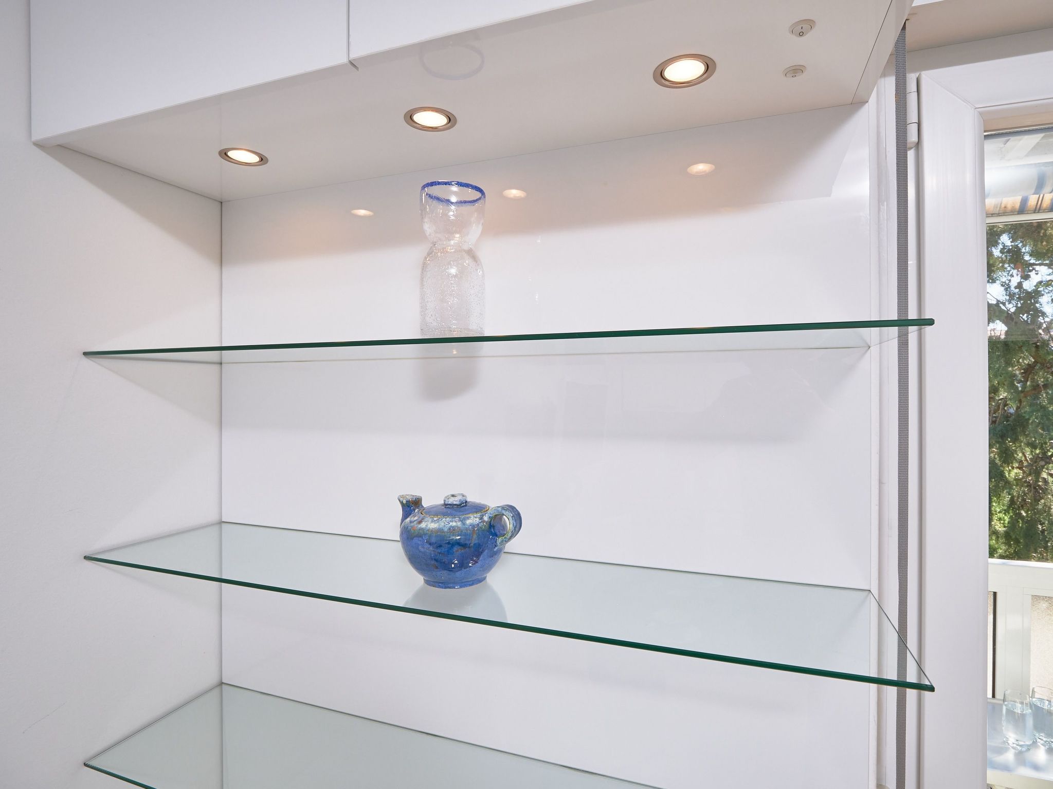 Andrea mit Stadtblick-Dedans