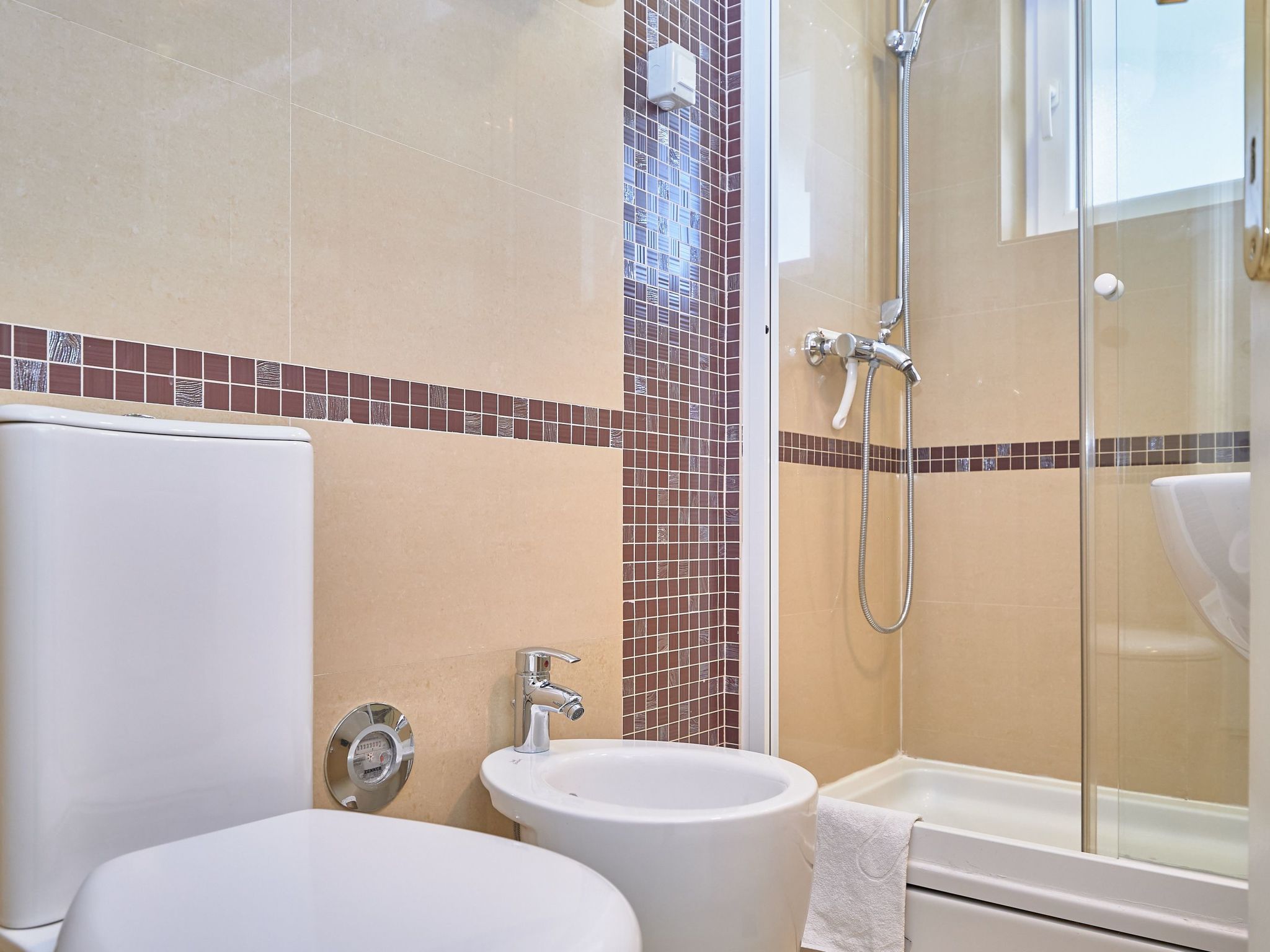 Andrea mit Stadtblick-Dedans