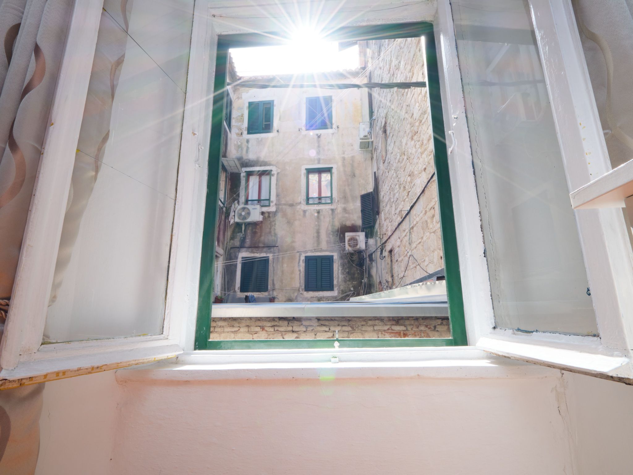 Wohnung Galeriana Palace bei Litto-Drinnen