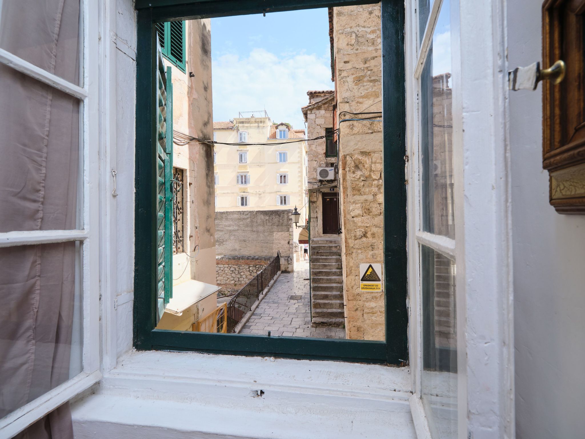 Wohnung Galeriana Palace bei Litto-Drinnen