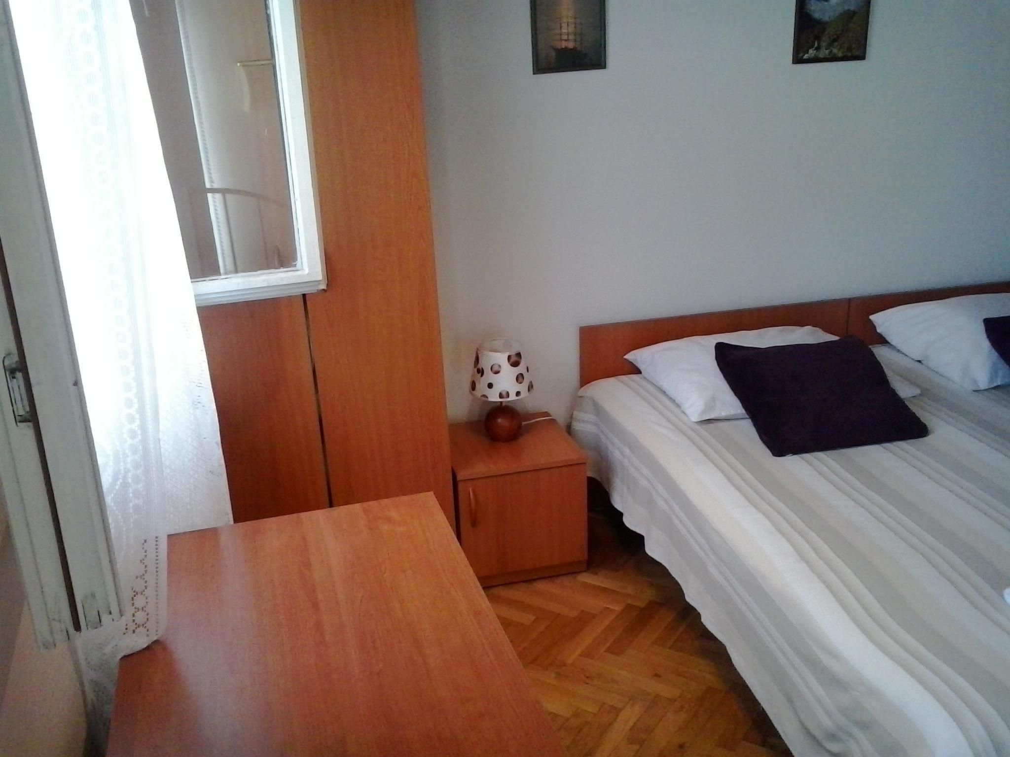 In der Nähe des Diokletian-Palastes-Drinnen