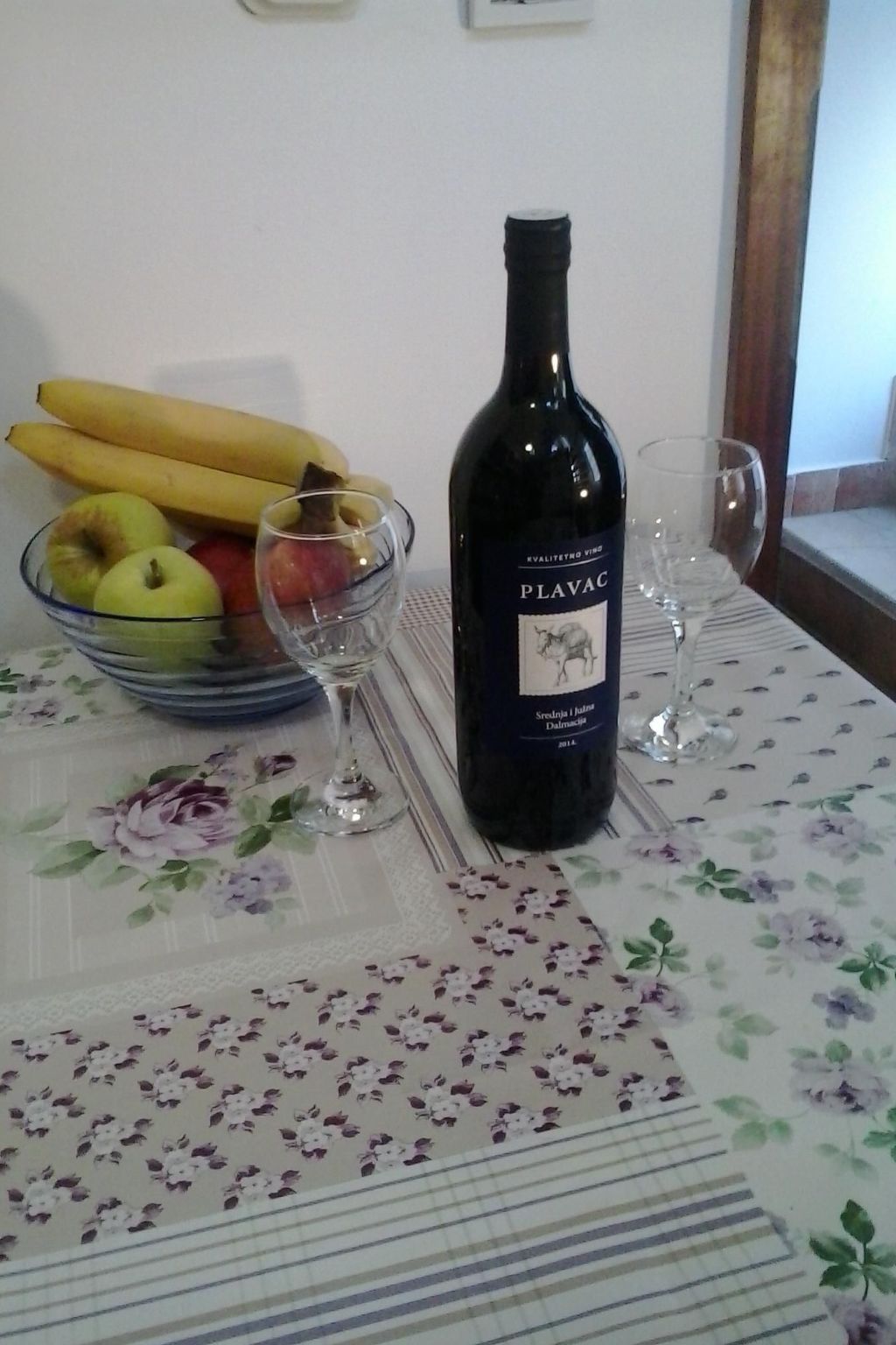 In der Nähe des Diokletian-Palastes-Drinnen