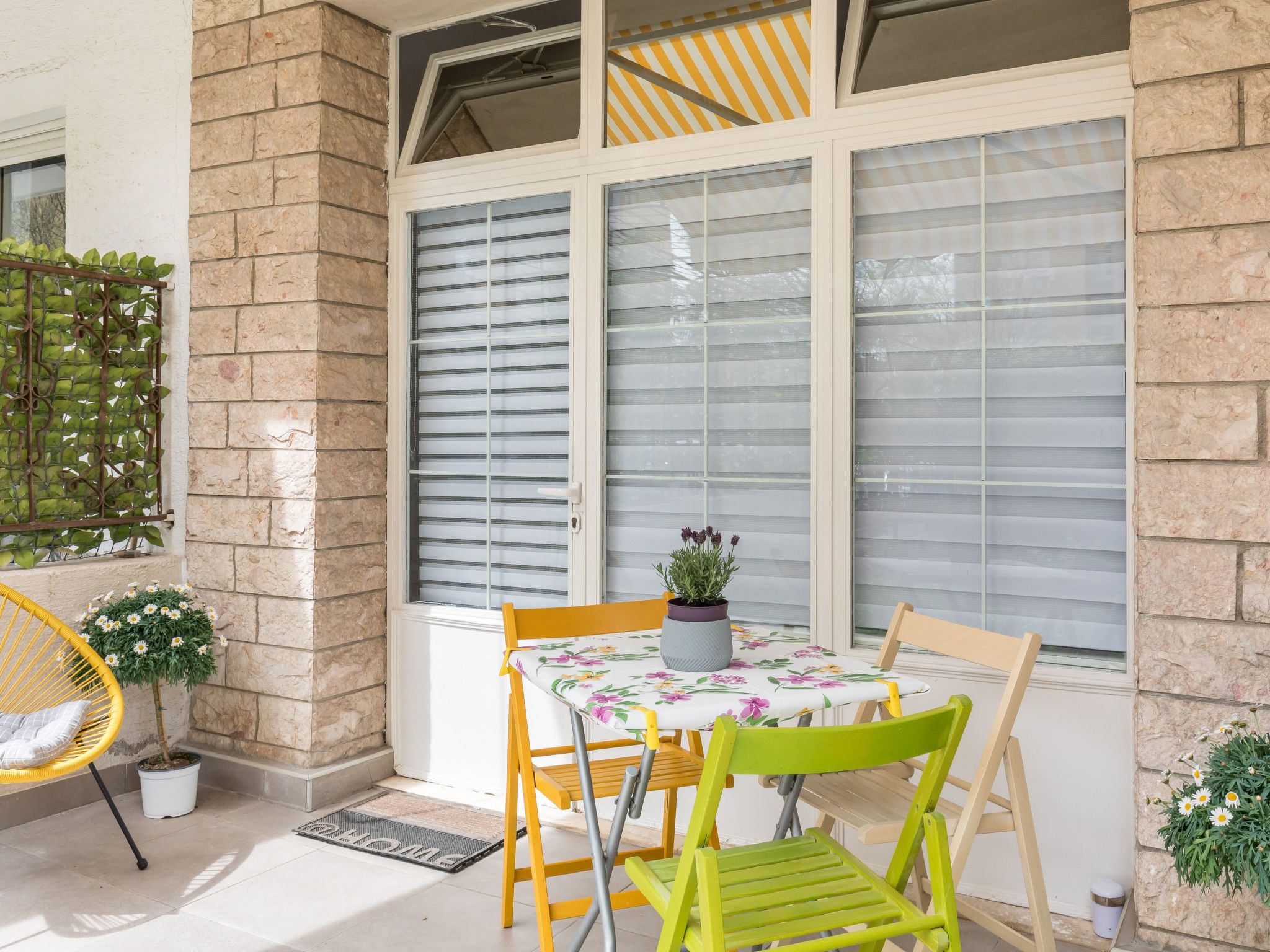 Studio im Erdgeschoss, beim berühmten Znjan-Strand-Dedans