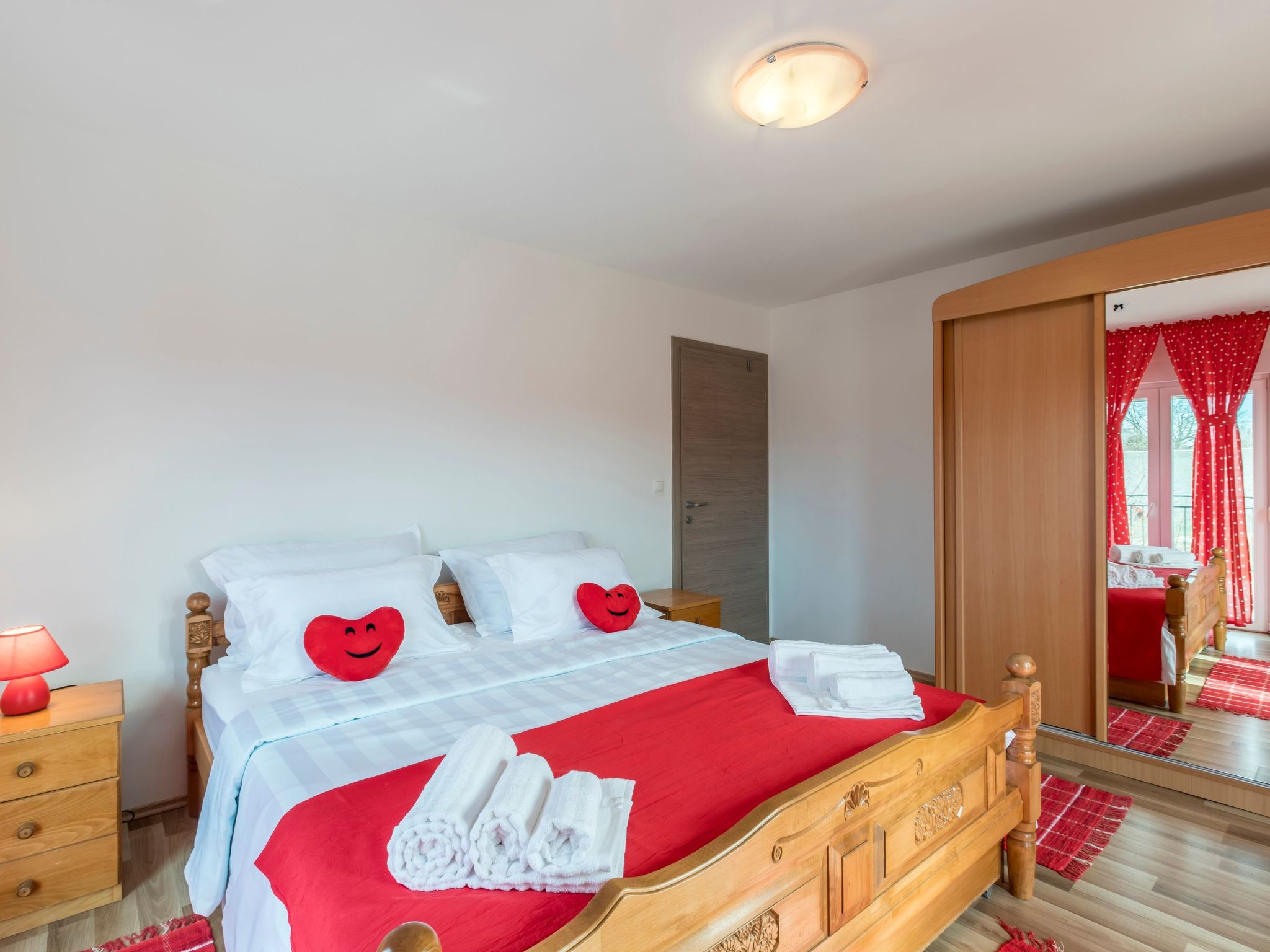 Villa Podrugovi Dvori mit Pool-Inside