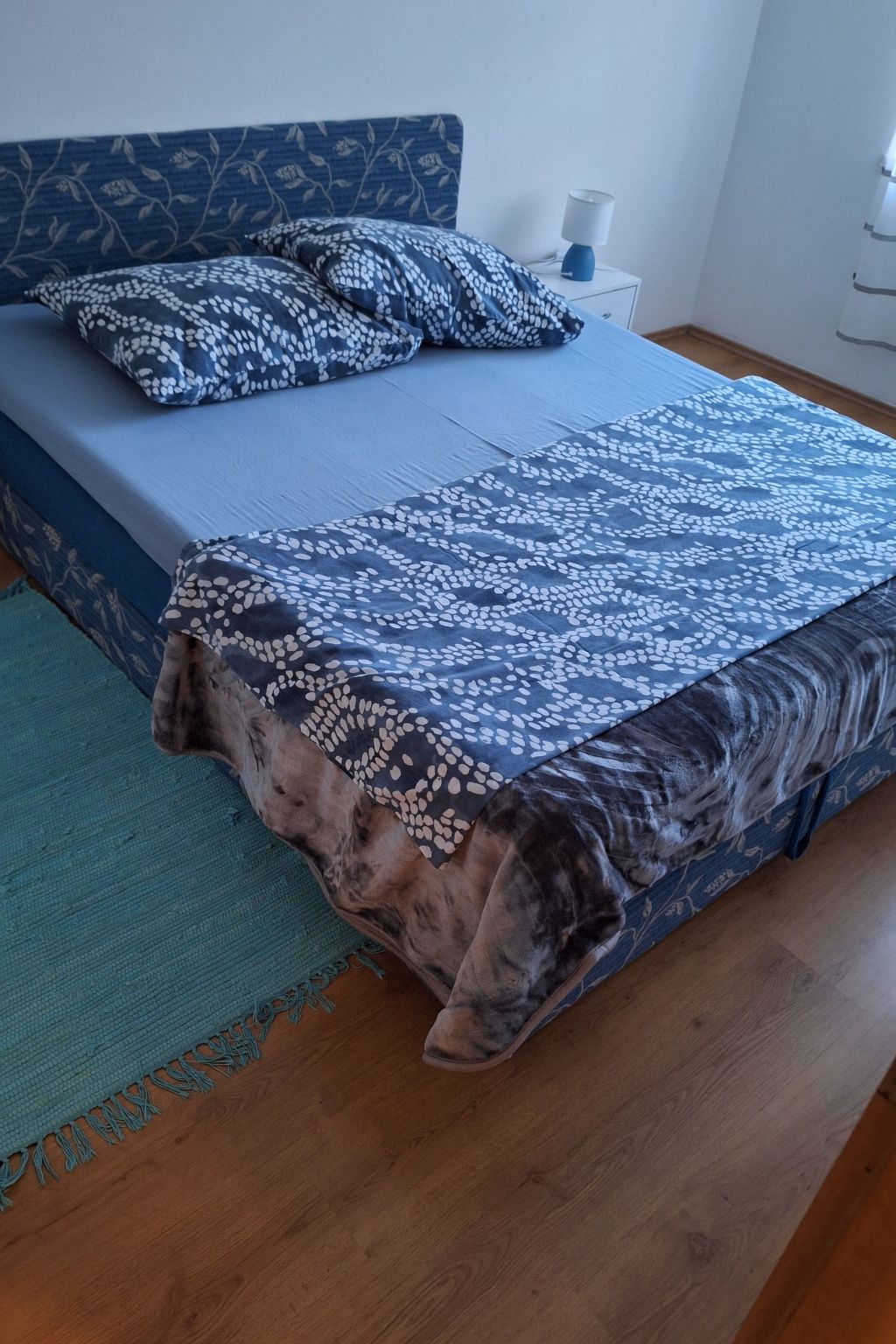 Zwei-Zimmer-Wohnung in der Nähe des Zentrums und des Palastes - Image-tags.info