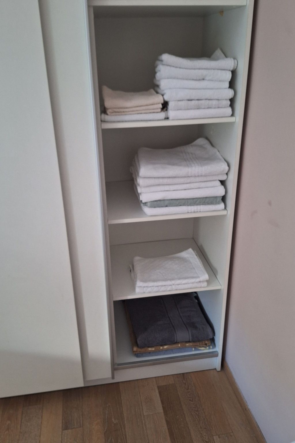 Zwei-Zimmer-Wohnung in der Nähe des Zentrums und des Palastes - Image-tags.info