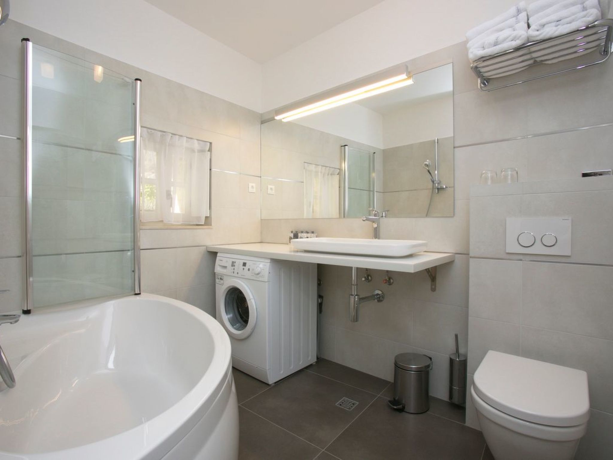 Mit Entspannung im Whirlpool-Image-tags.info