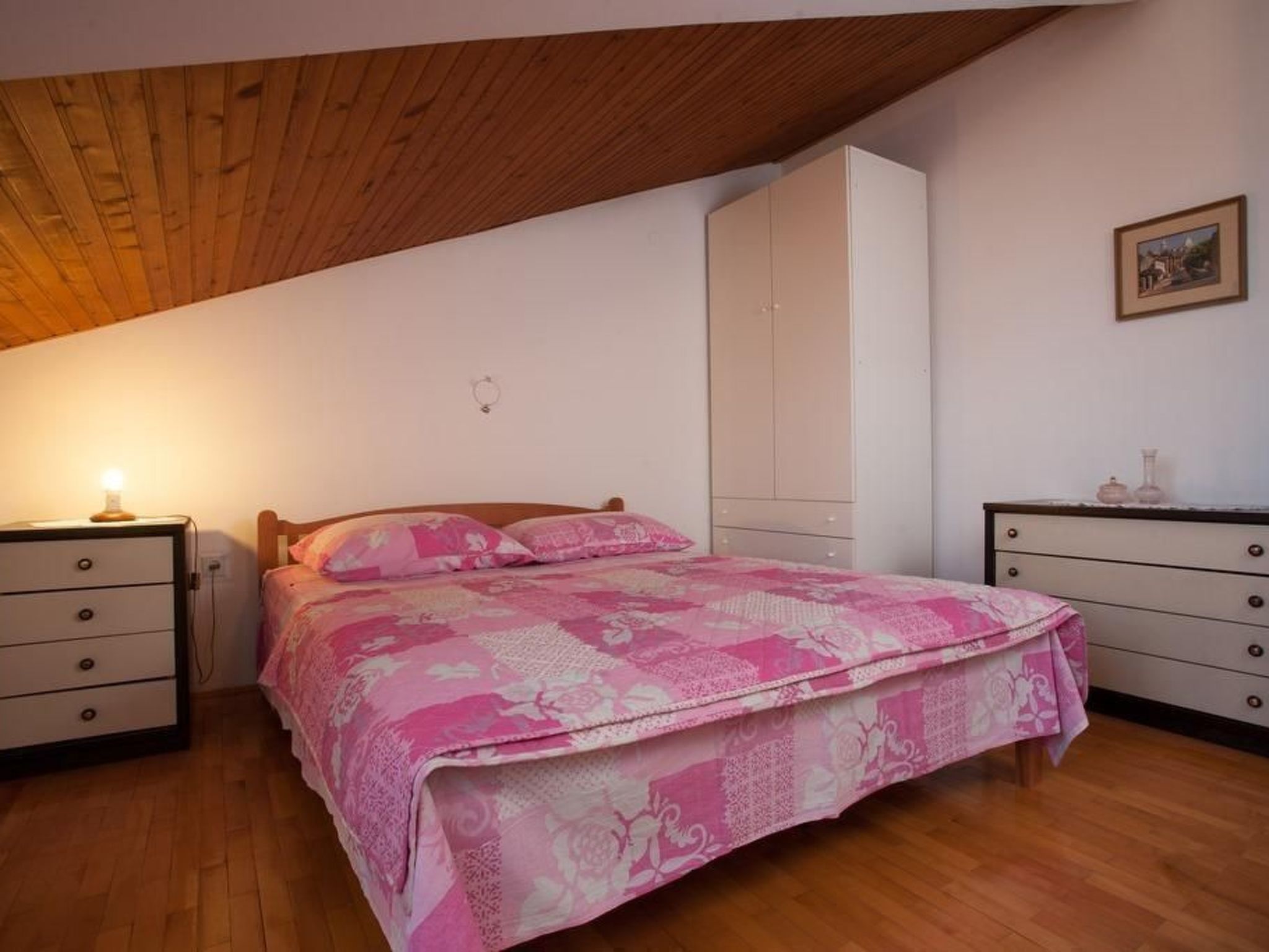 Ruhige Ferienwohnung mit herrlicher Aussicht-Drinnen