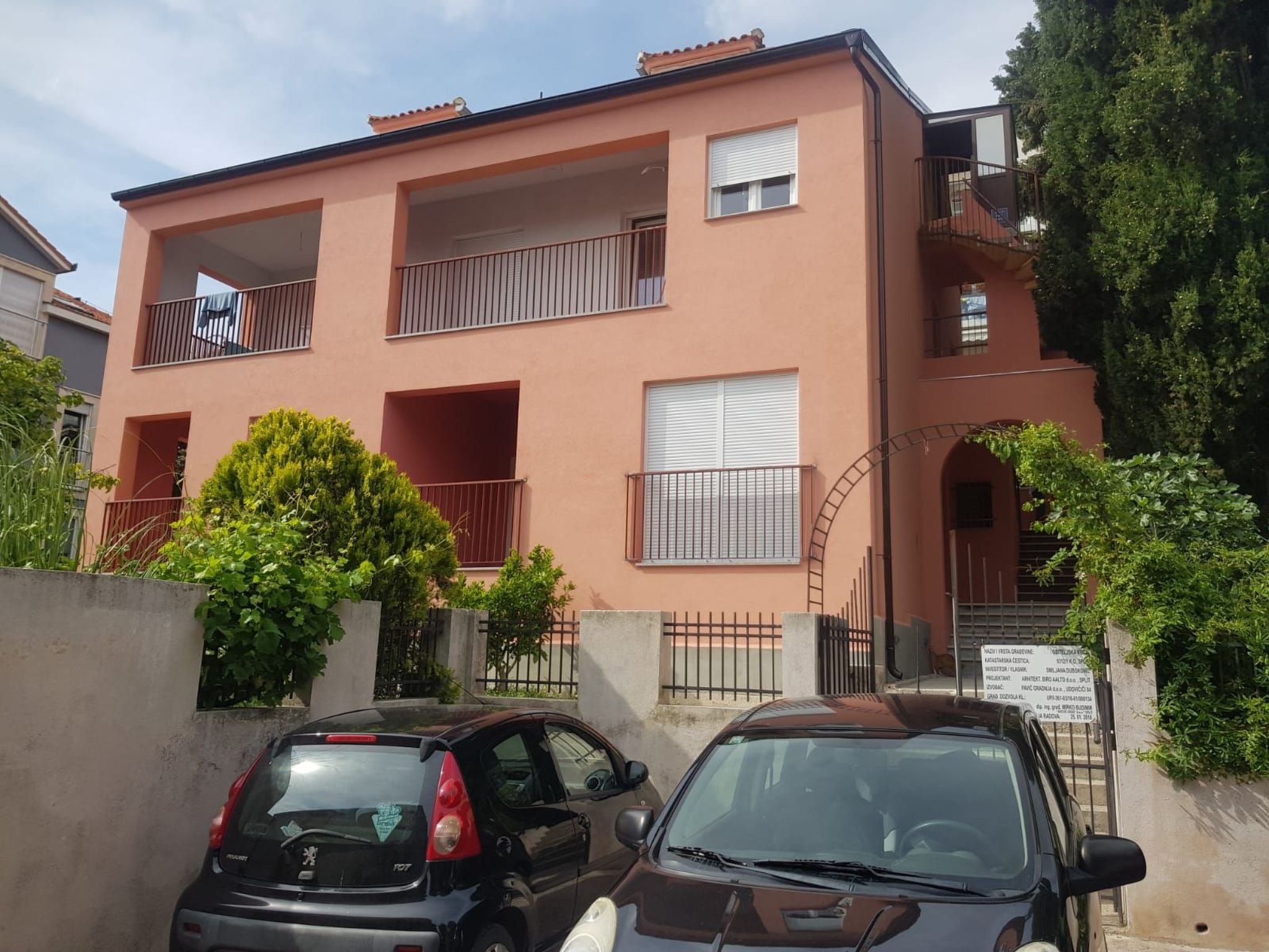 Ruhige Ferienwohnung mit herrlicher Aussicht-Drinnen