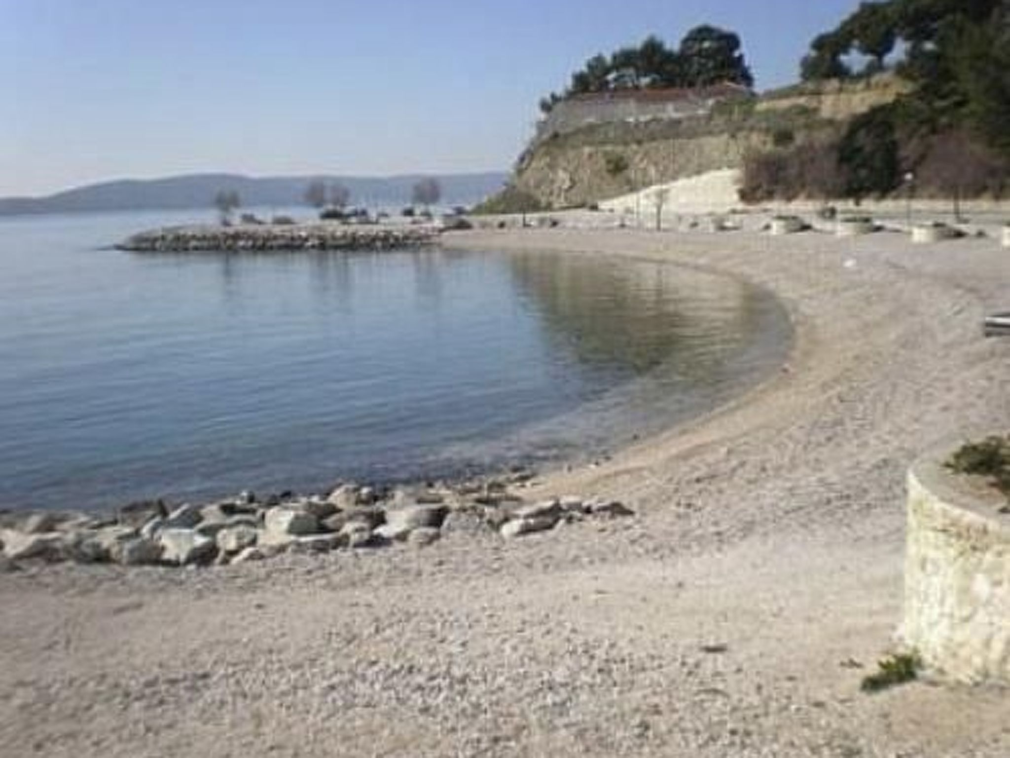 Ruhige Ferienwohnung mit herrlicher Aussicht-Drinnen
